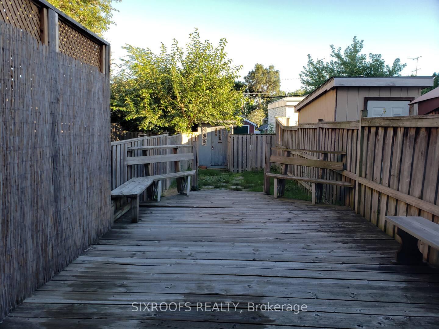Photo 12 of 29 Dunkirk Road, Toronto, Danforth Village-East York — HOMEH