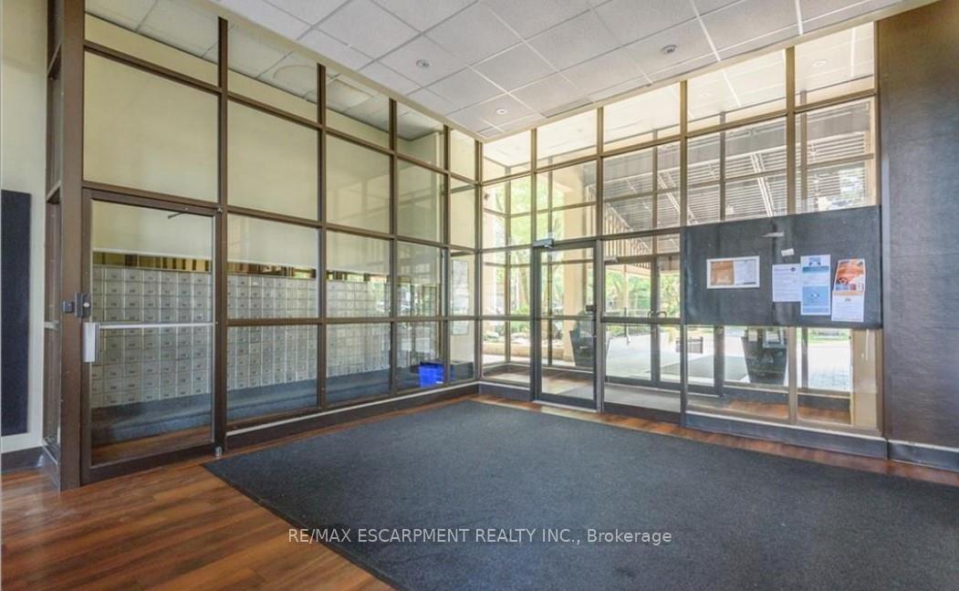 Photo 10 of Unit 236, 350 Quigley Road, Hamilton, Vincent — HOMEH