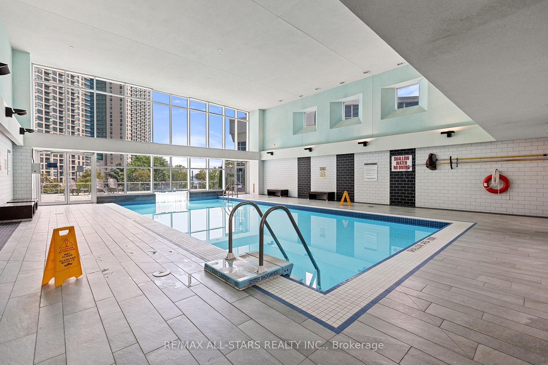 Photo 32 of Unit 804, 208 Queens Quay W, Toronto, Waterfront Communities — HOMEH