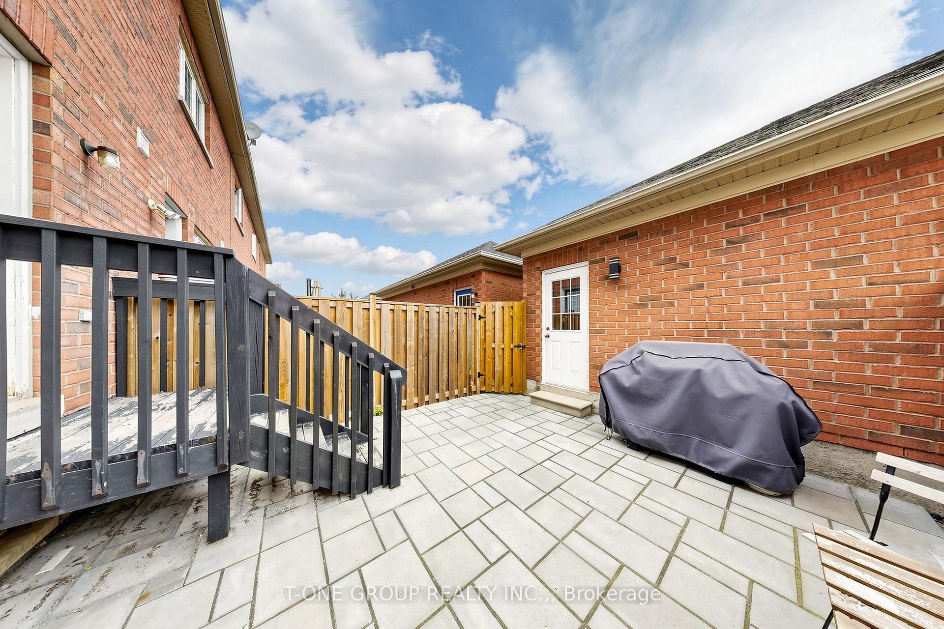 Photo 35 of 733 Cornell Rouge Boulevard, Markham, Cornell — HOMEH