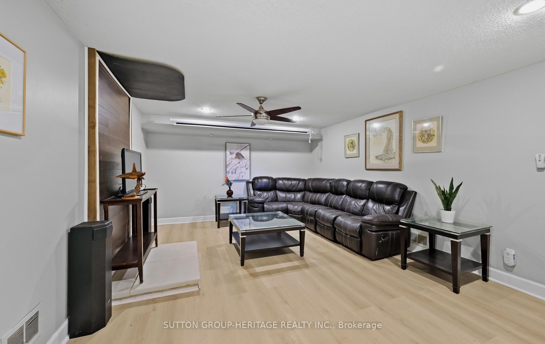 Photo 11 of 20 Strathy Road, Ajax, South East — HOMEH