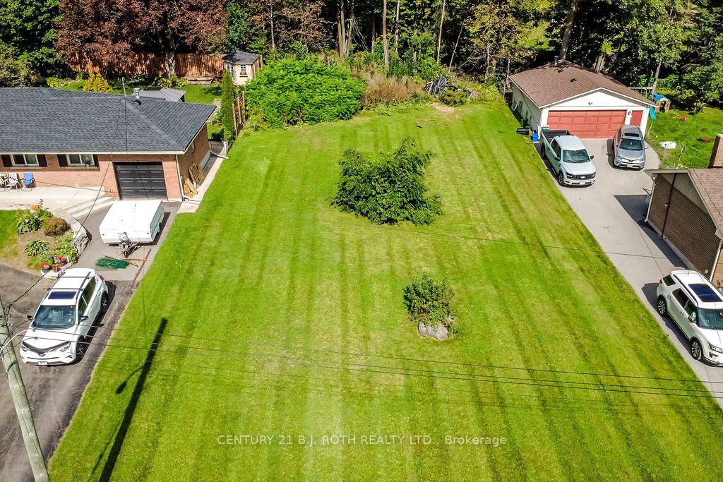 Photo 6 of 12A Ottaway Avenue, Barrie, Wellington — HOMEH
