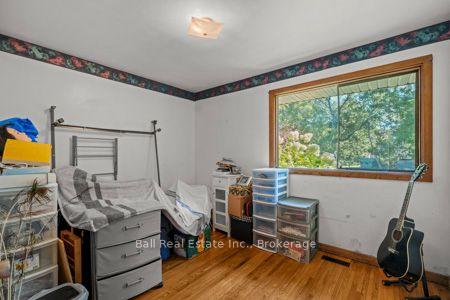 Photo 23 of 547 Albert Street, Peterborough, Town Ward 3 — HOMEH