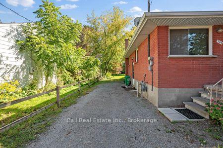 Photo 46 of 547 Albert Street, Peterborough, Town Ward 3 — HOMEH