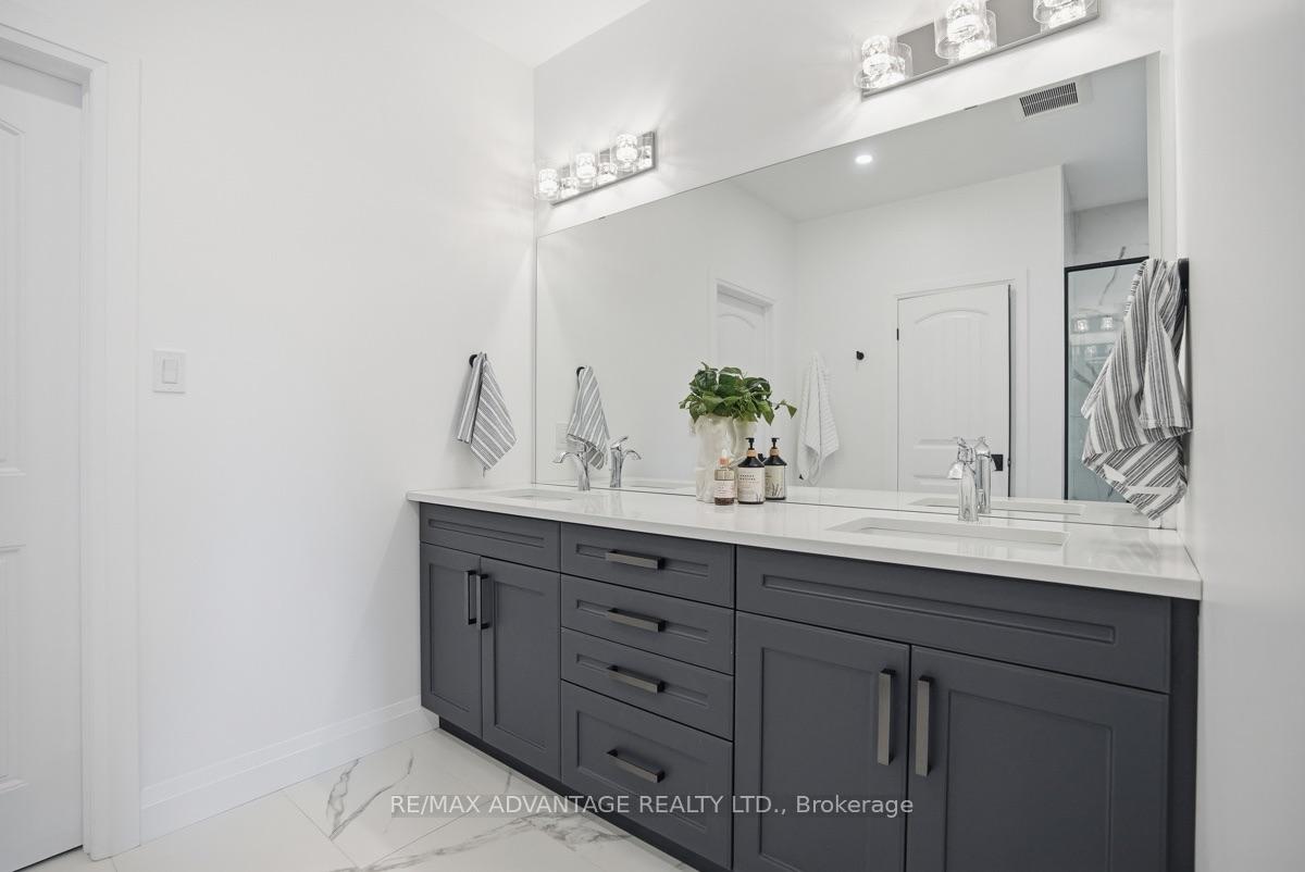 Photo 22 of 177 Martin Road, Middlesex Centre, Delaware Town — HOMEH