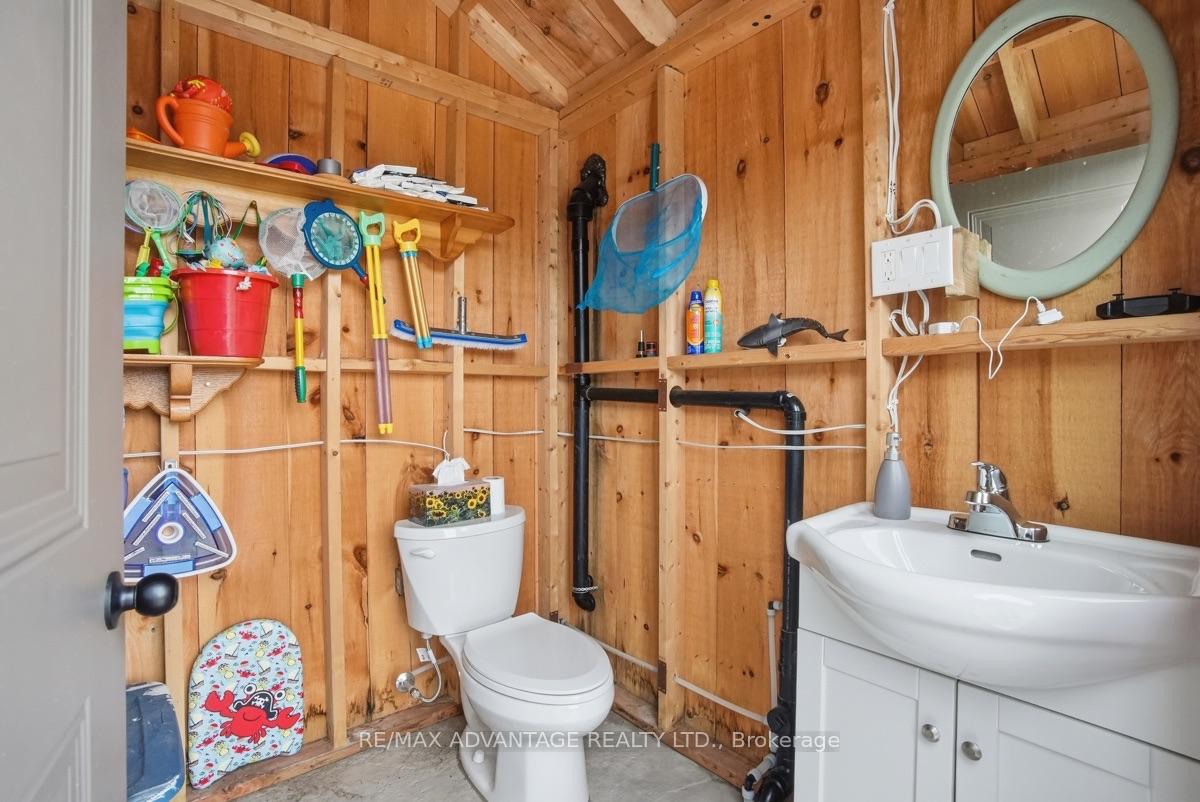 Photo 40 of 177 Martin Road, Middlesex Centre, Delaware Town — HOMEH