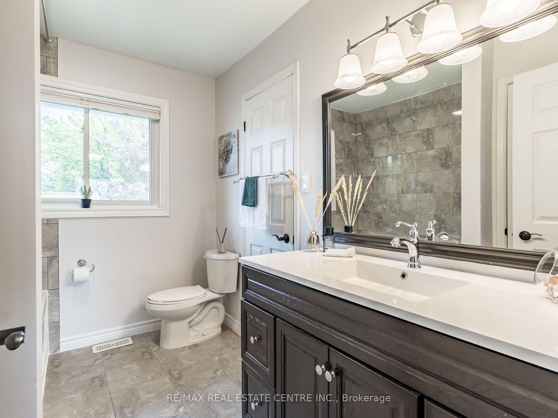 Photo 25 of 28 Teskey Court, Collingwood — HOMEH