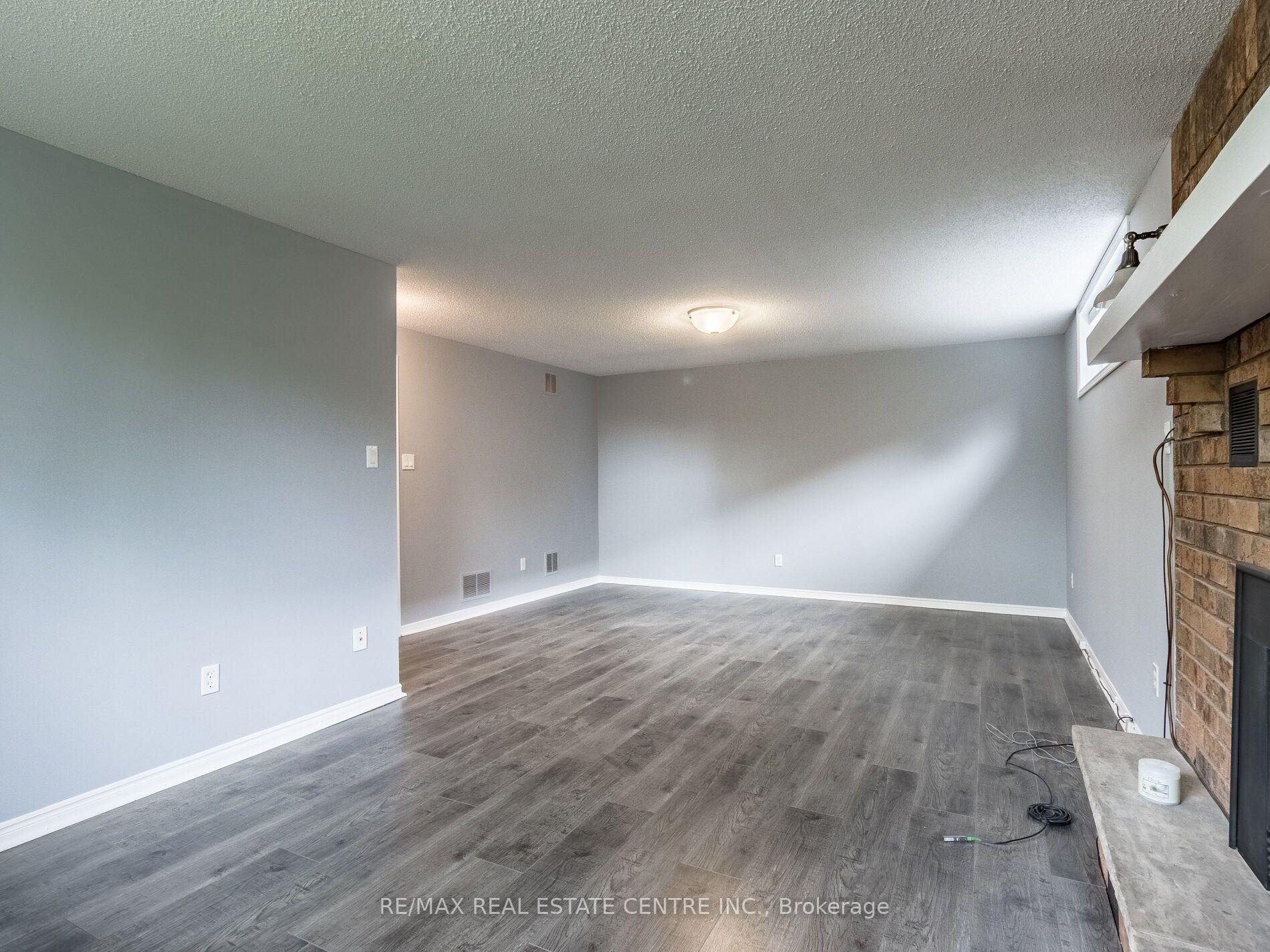 Photo 27 of 28 Teskey Court, Collingwood — HOMEH