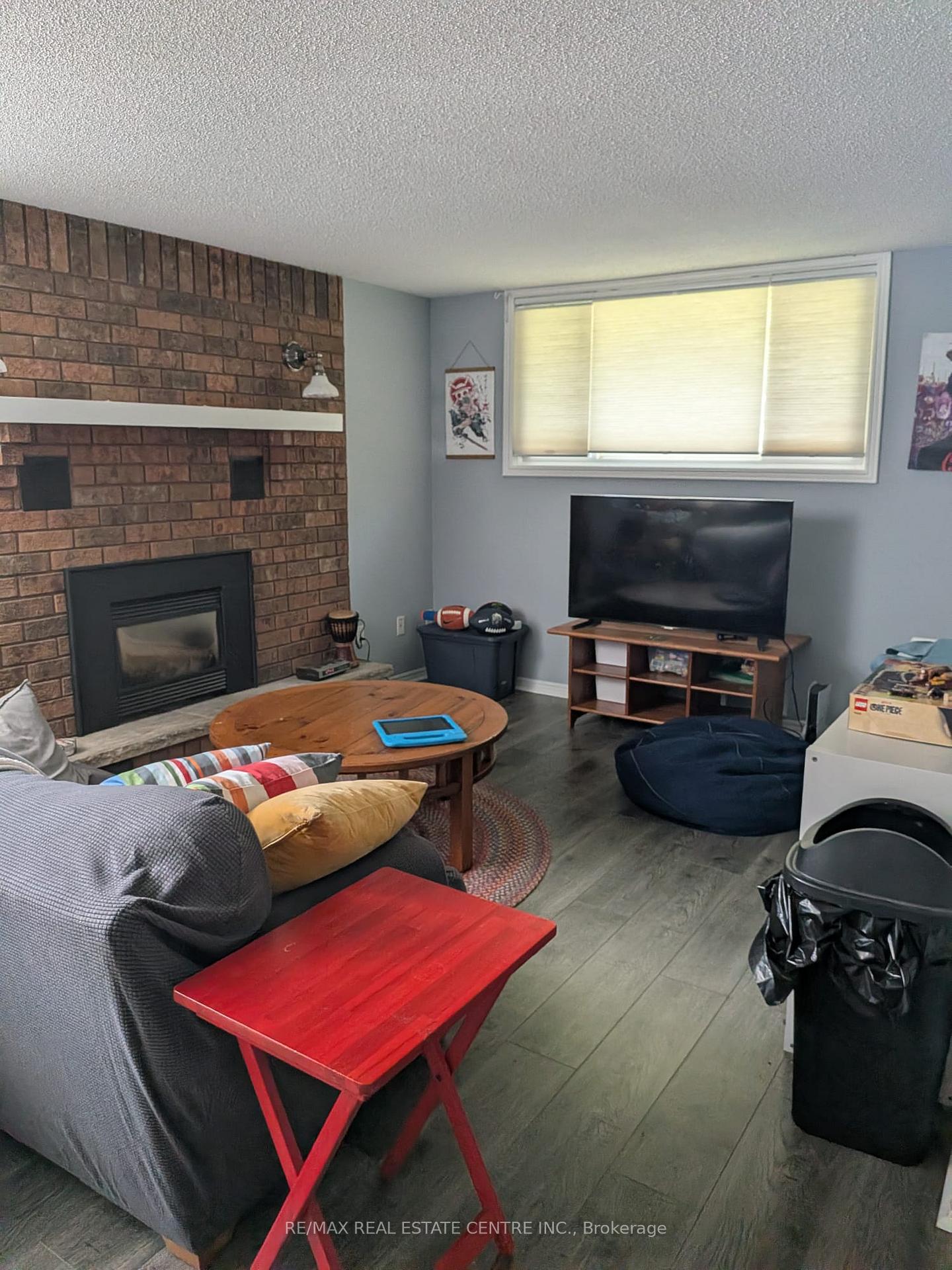 Photo 29 of 28 Teskey Court, Collingwood — HOMEH