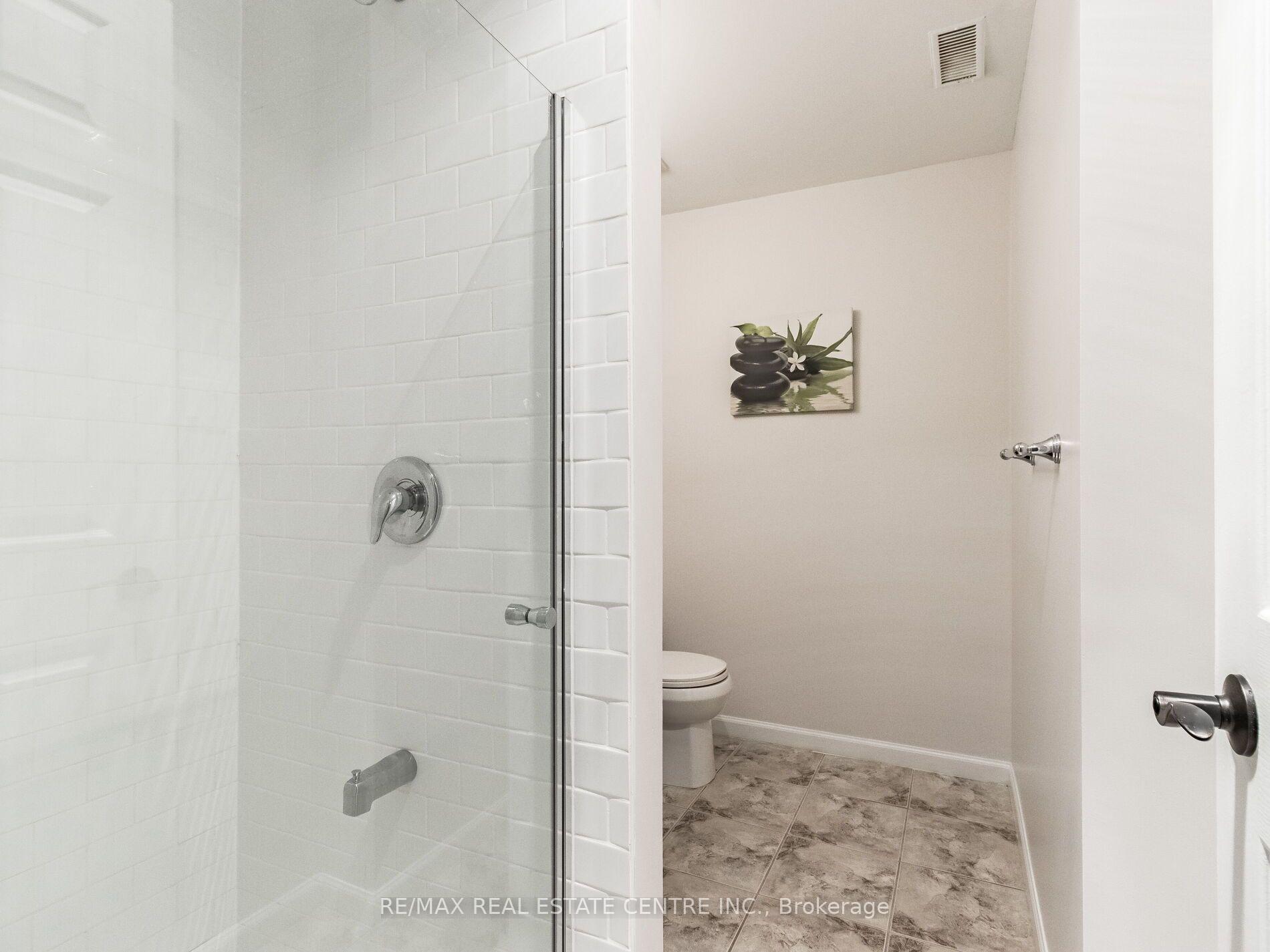 Photo 36 of 28 Teskey Court, Collingwood — HOMEH