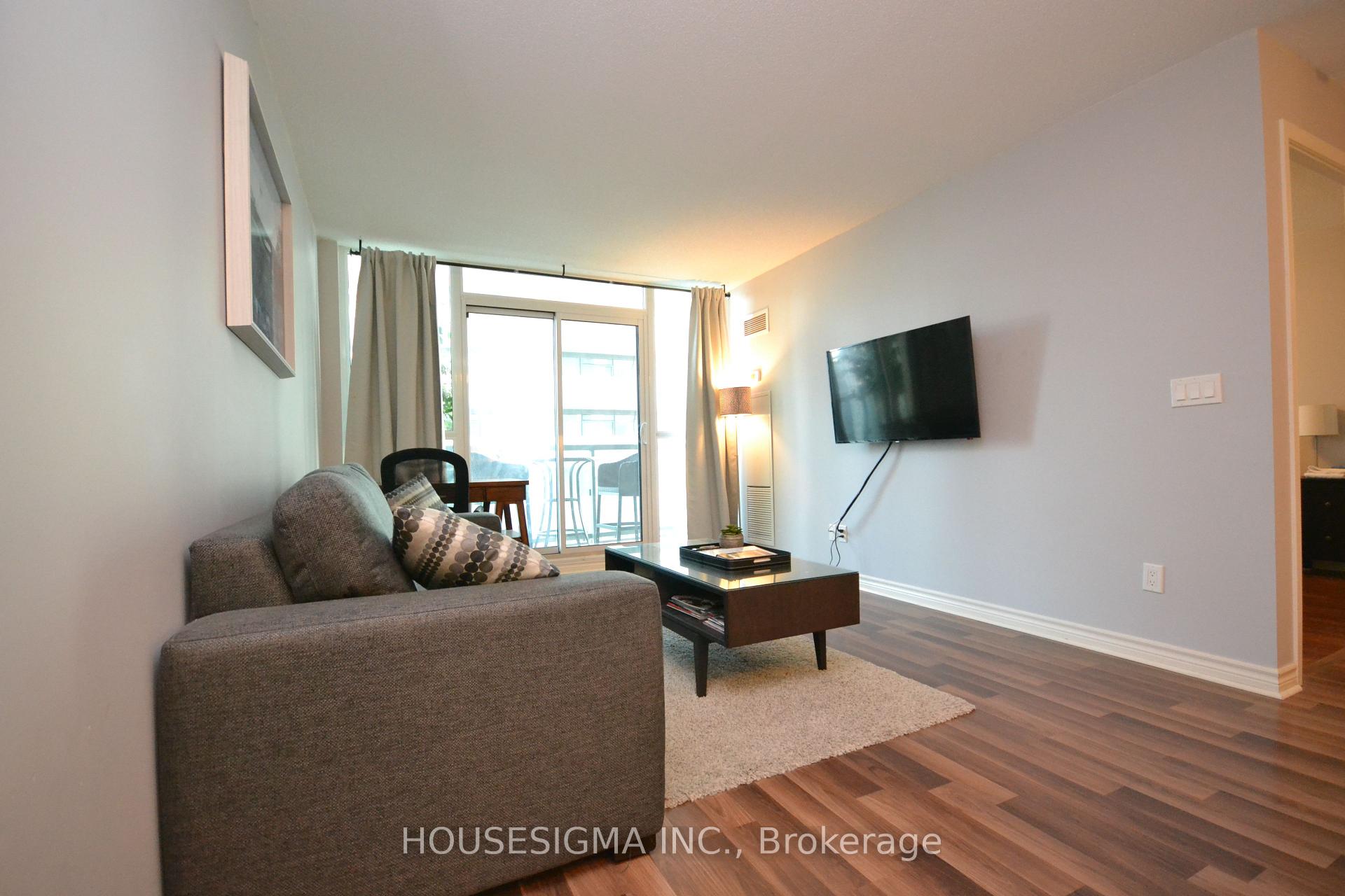 Photo 2 of Unit 1507, 19 Grand Trunk Crescent, Toronto, Waterfront Communities — HOMEH