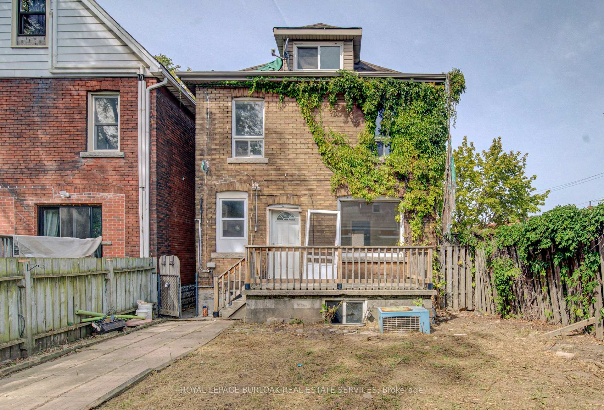 Photo 7 of 5 Barnesdale Avenue, Hamilton, Stipley — HOMEH