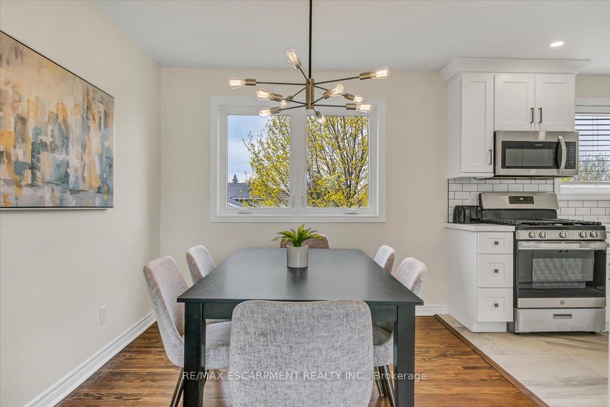 Photo 6 of Unit Upper, 58 Columbia Drive, Hamilton, Buchanan — HOMEH