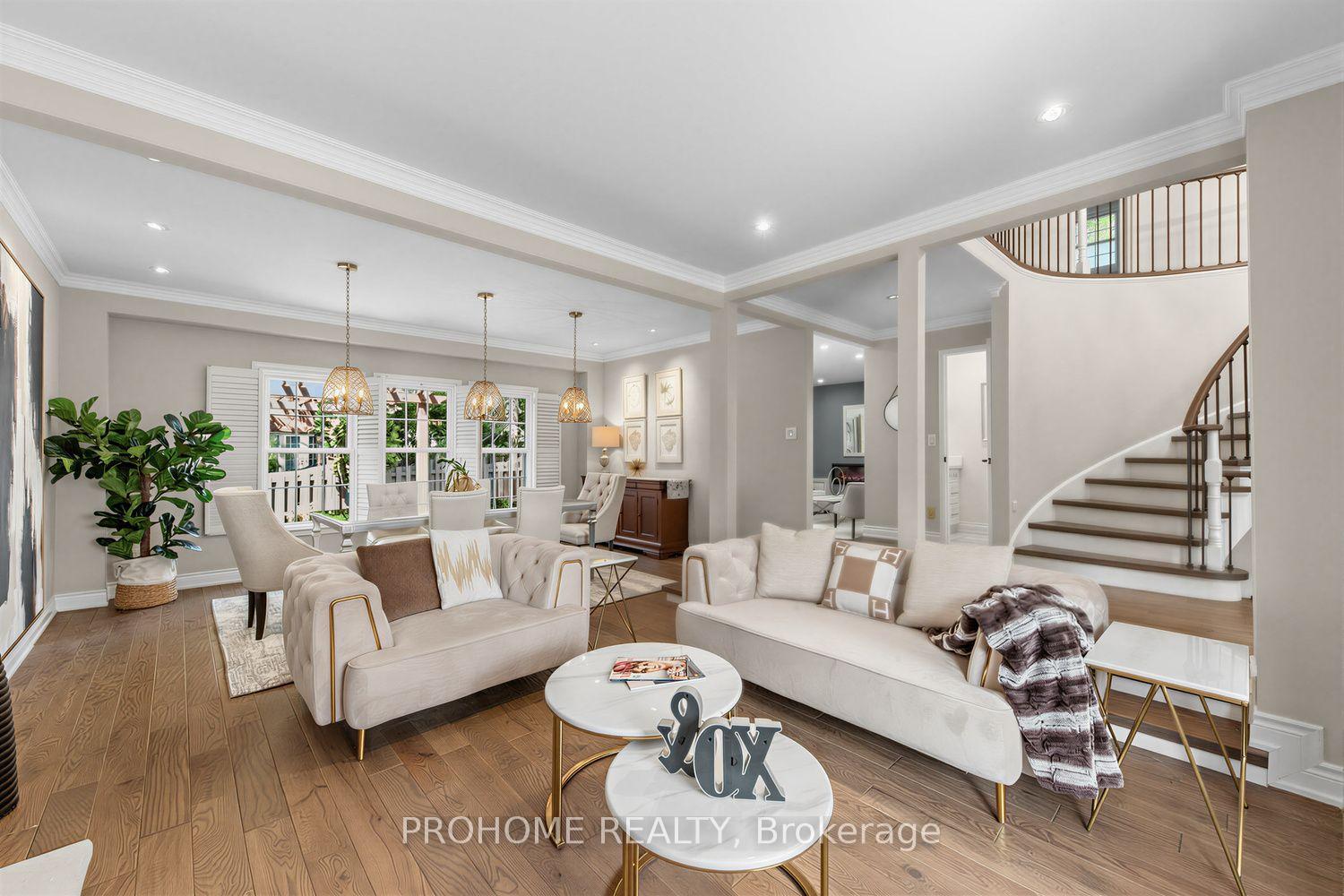 Photo 1 of 43 Rosemead Close, Markham, Unionville — HOMEH