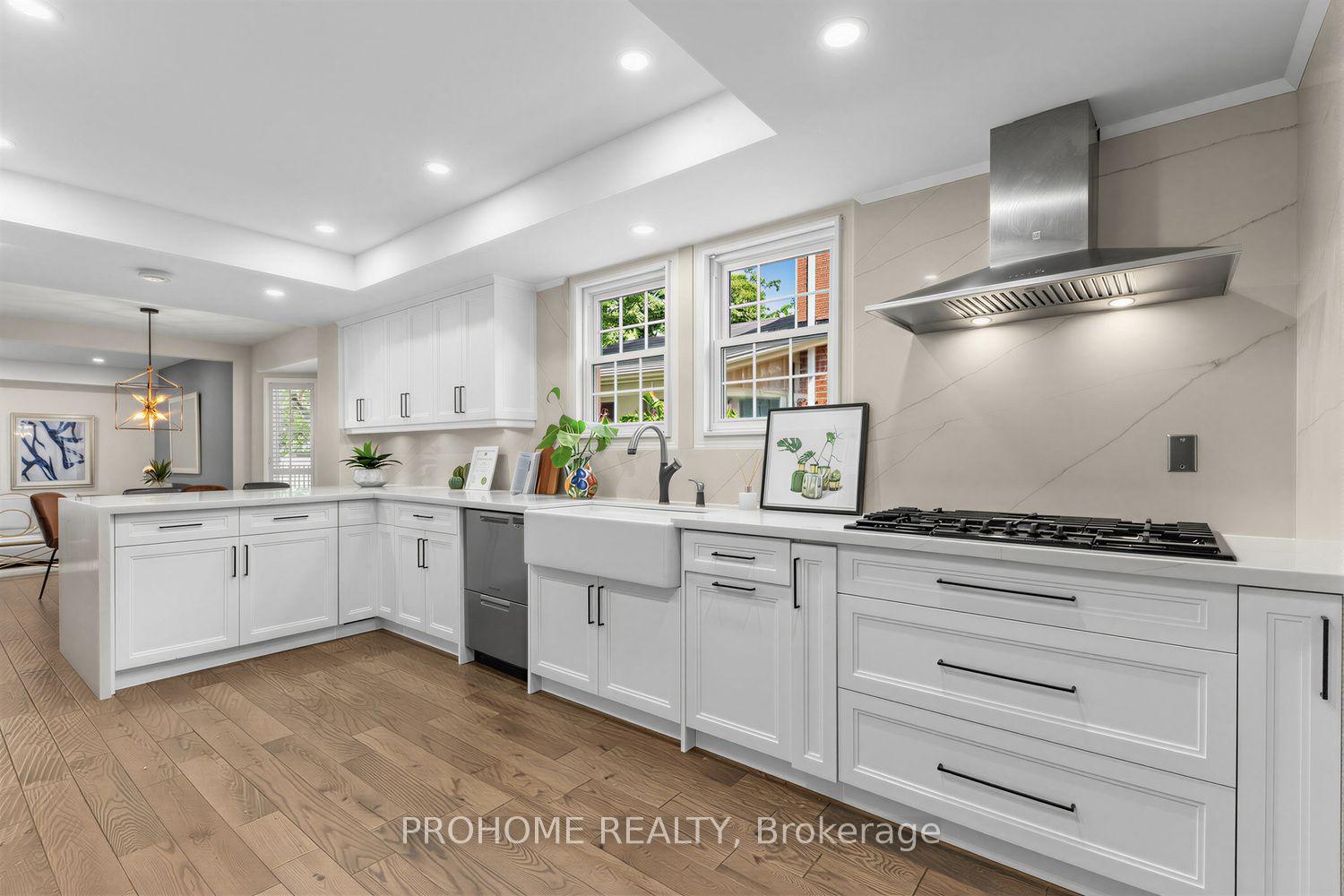 Photo 12 of 43 Rosemead Close, Markham, Unionville — HOMEH