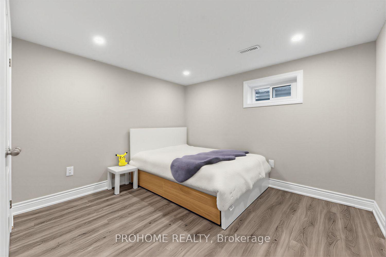 Photo 35 of 43 Rosemead Close, Markham, Unionville — HOMEH