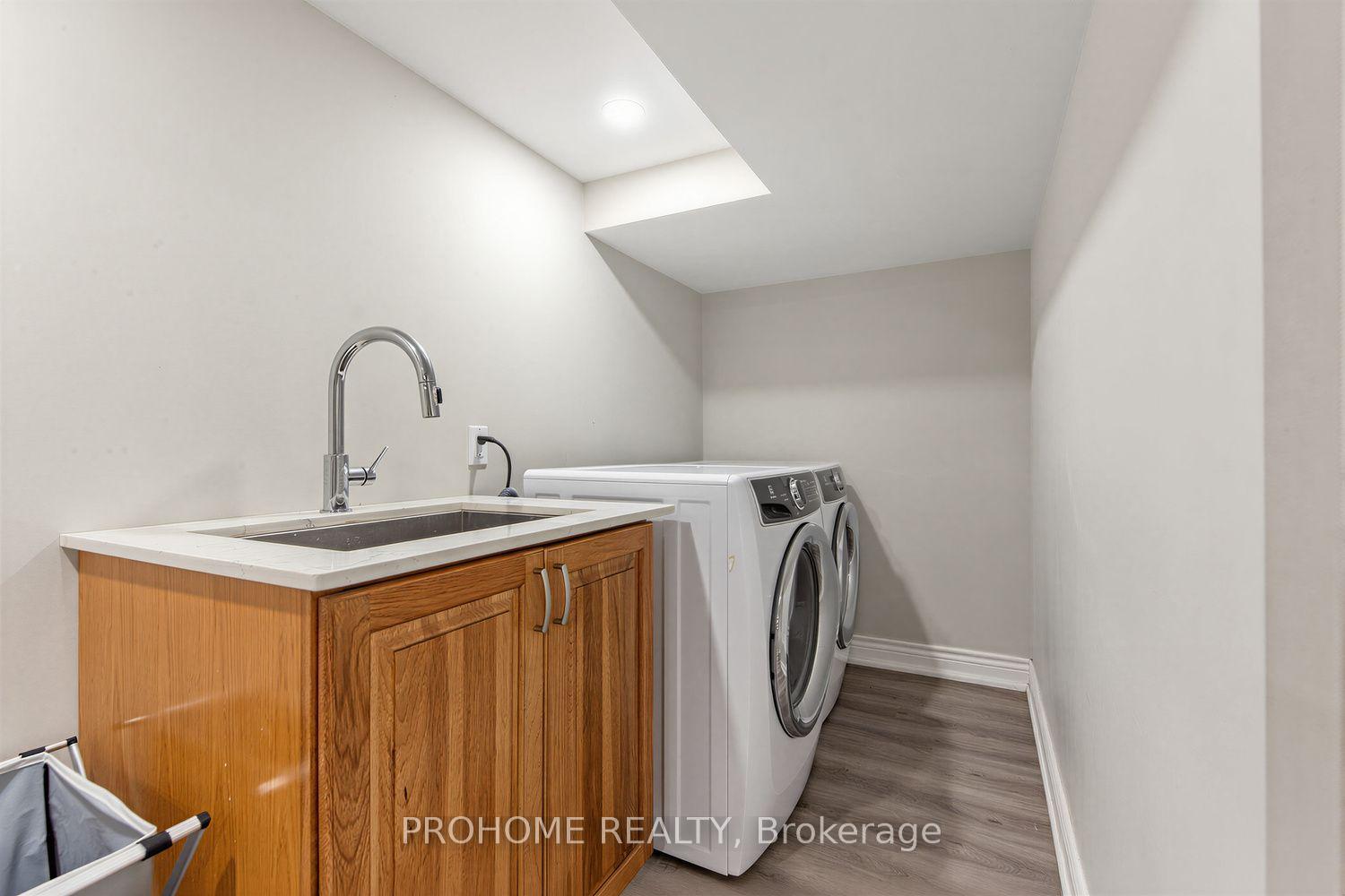 Photo 36 of 43 Rosemead Close, Markham, Unionville — HOMEH