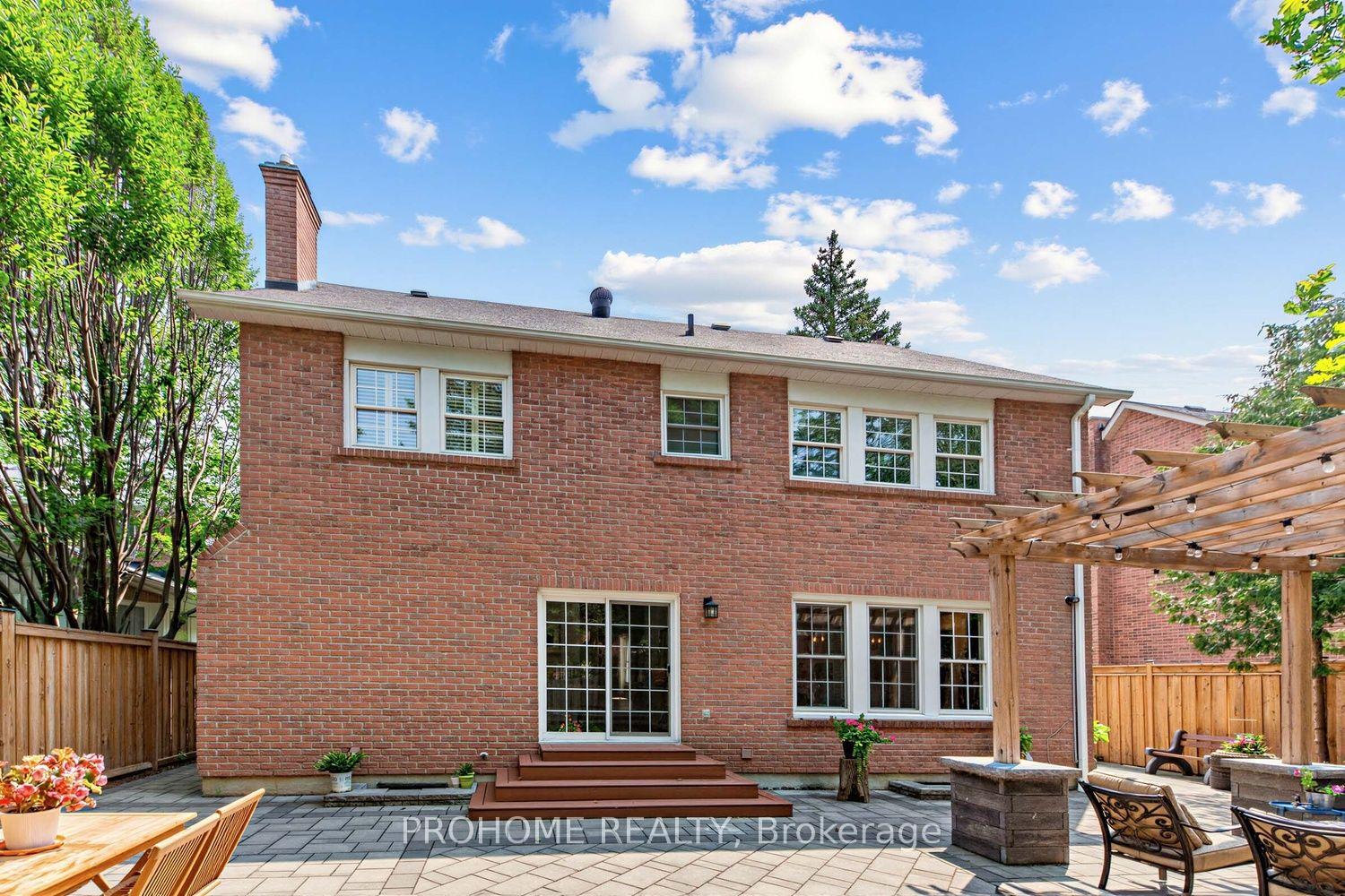 Photo 39 of 43 Rosemead Close, Markham, Unionville — HOMEH