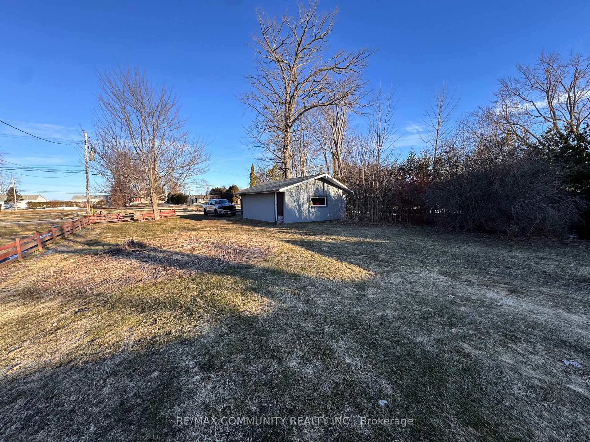 Photo 19 of 579 Duclos Point Road, Georgina, Pefferlaw — HOMEH