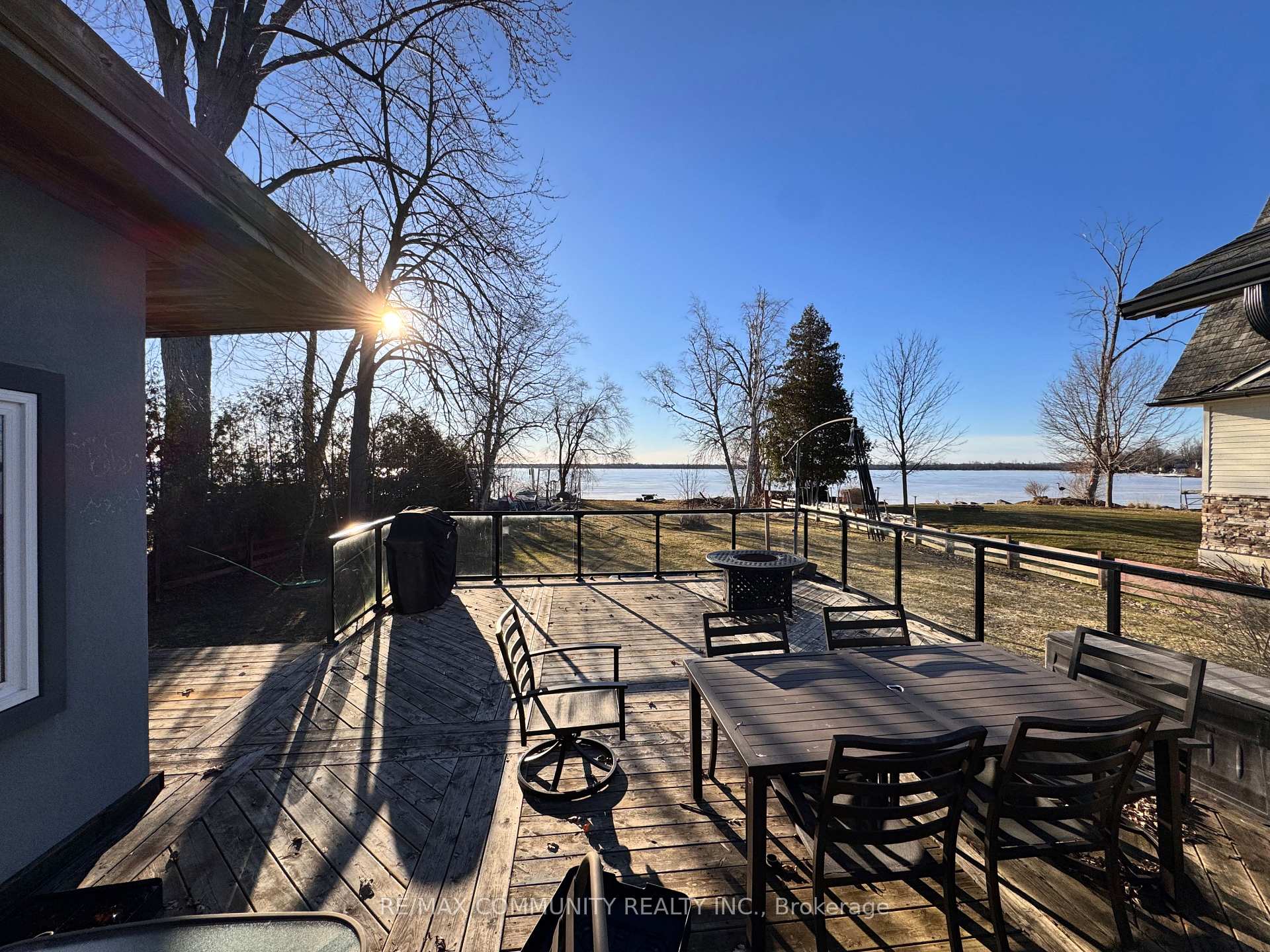 Photo 43 of 579 Duclos Point Road, Georgina, Pefferlaw — HOMEH