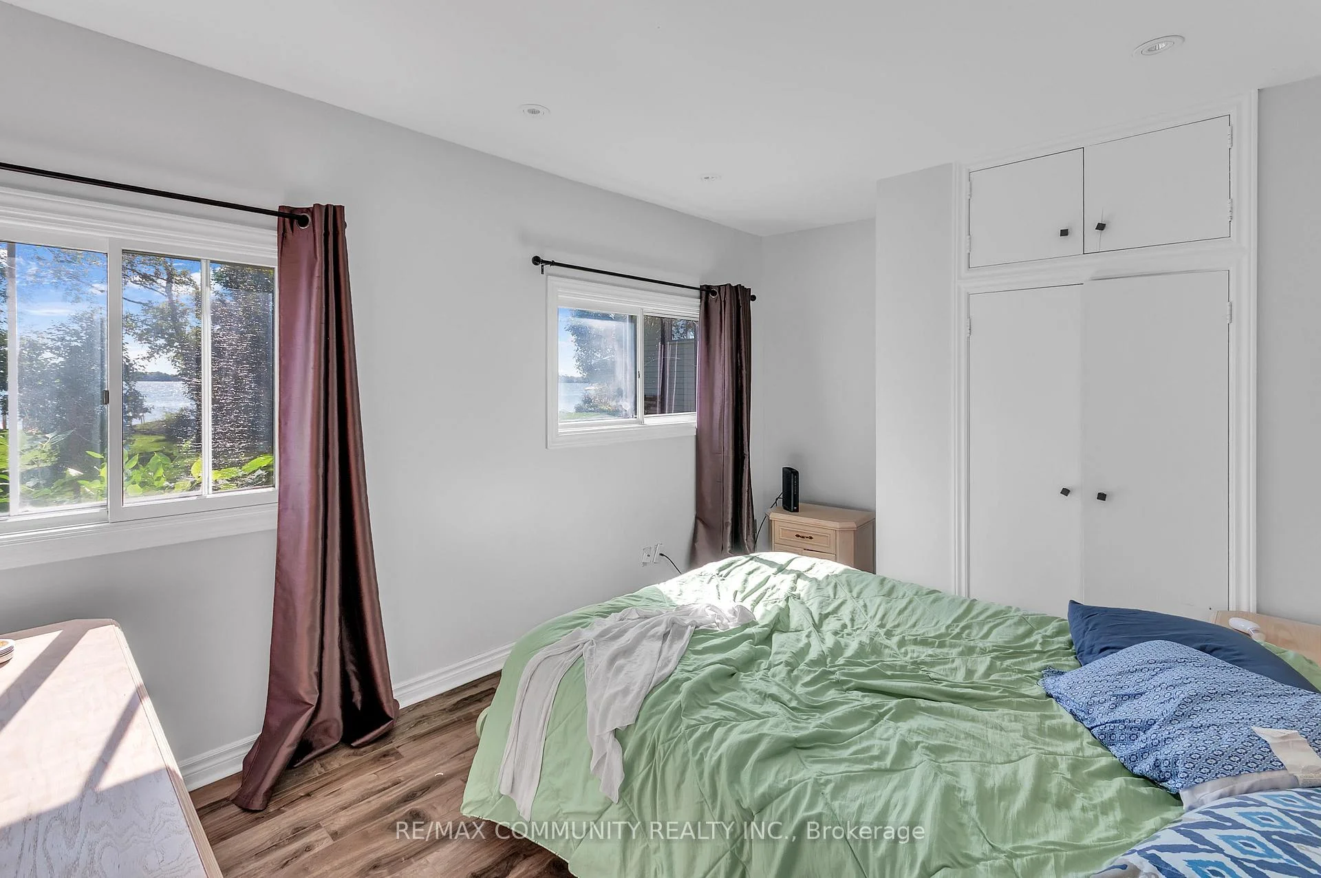 Photo 12 of 579 Duclos Point Road, Georgina, Pefferlaw — HOMEH