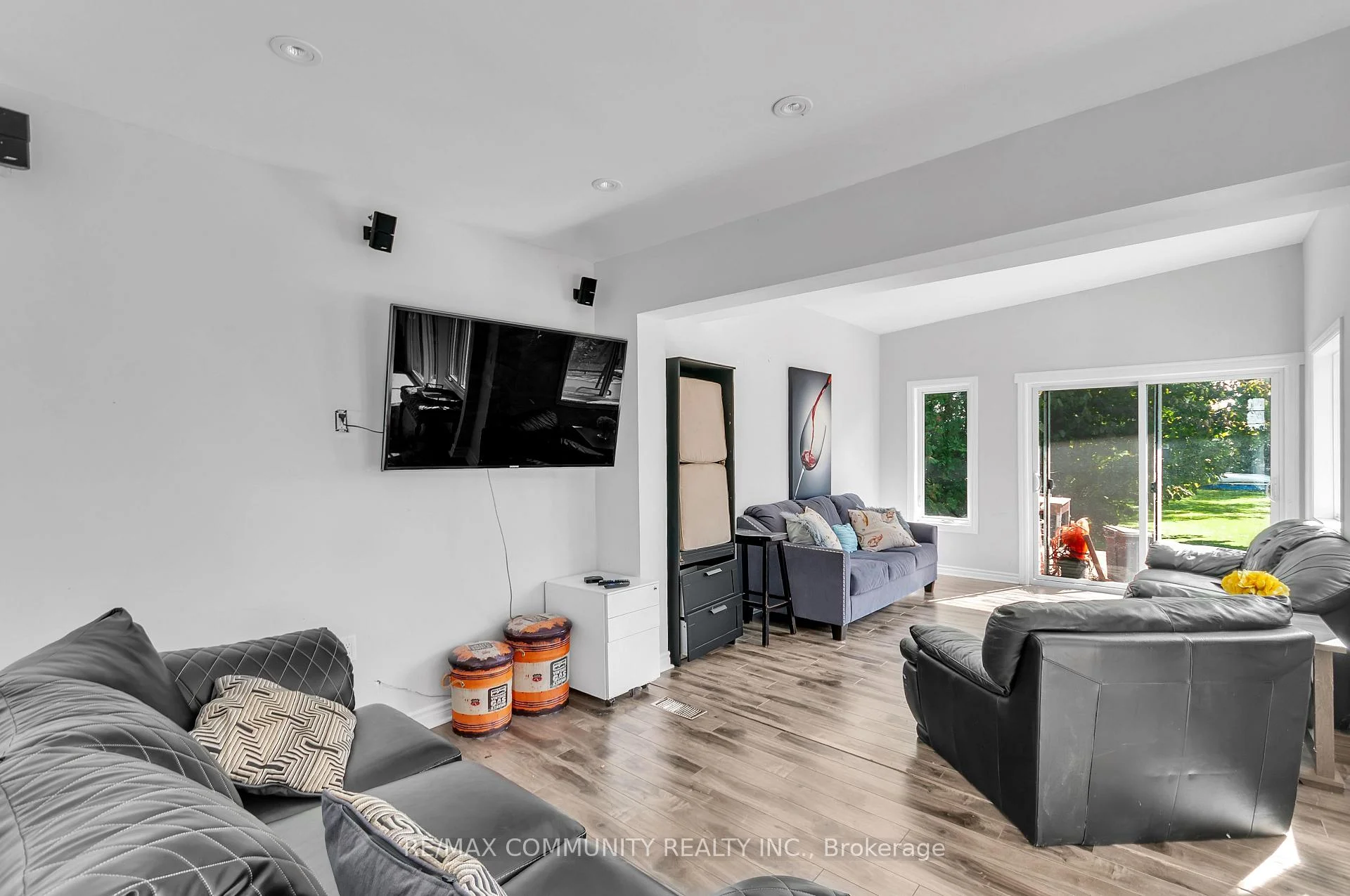Photo 32 of 579 Duclos Point Road, Georgina, Pefferlaw — HOMEH