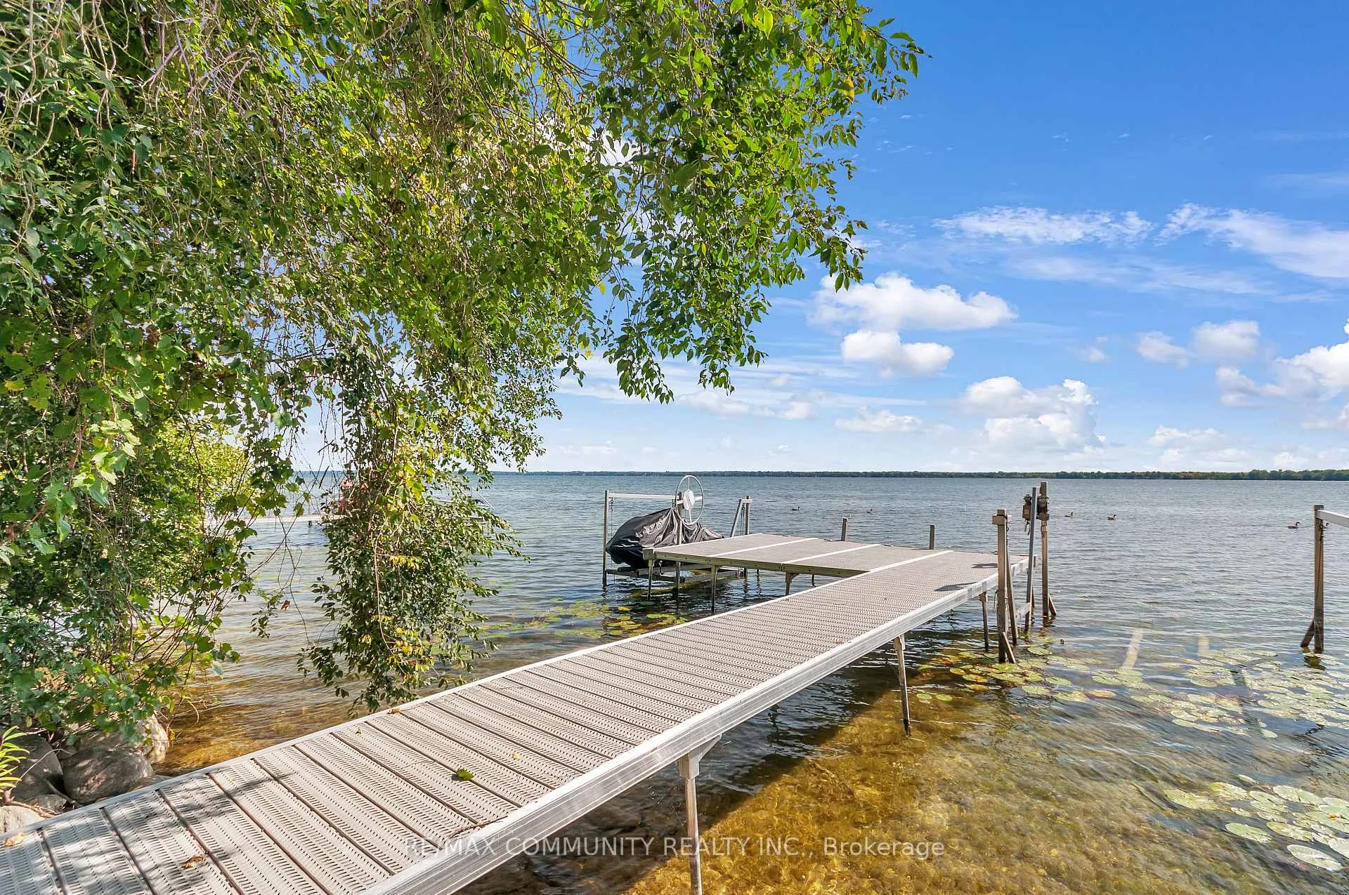 Photo 51 of 579 Duclos Point Road, Georgina, Pefferlaw — HOMEH