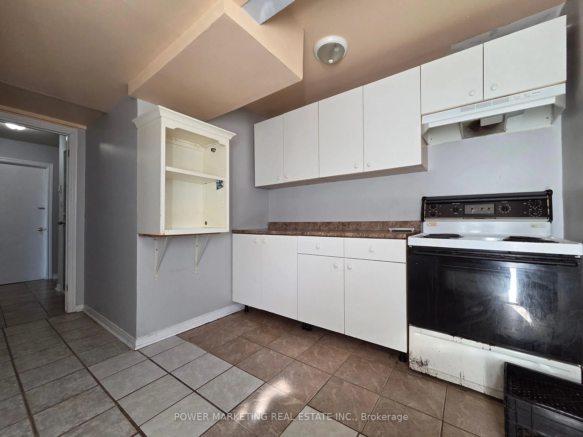 Photo 7 of Unit B, 81 Craig Henry Drive, Ottawa, Craig Henry/Woodvale — HOMEH
