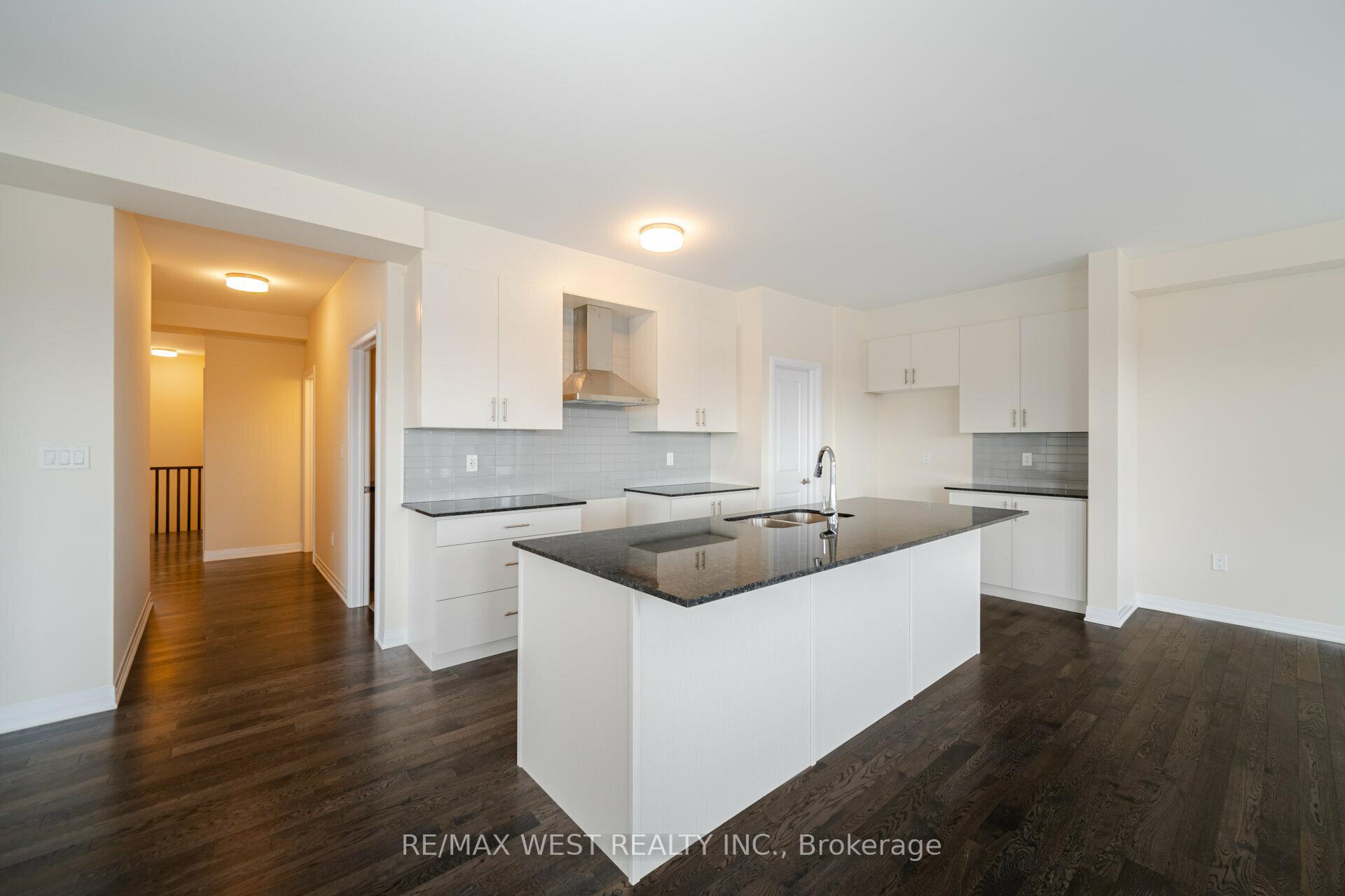 Photo 13 of 120 Settlers Road E, Oakville, Glenorchy — HOMEH