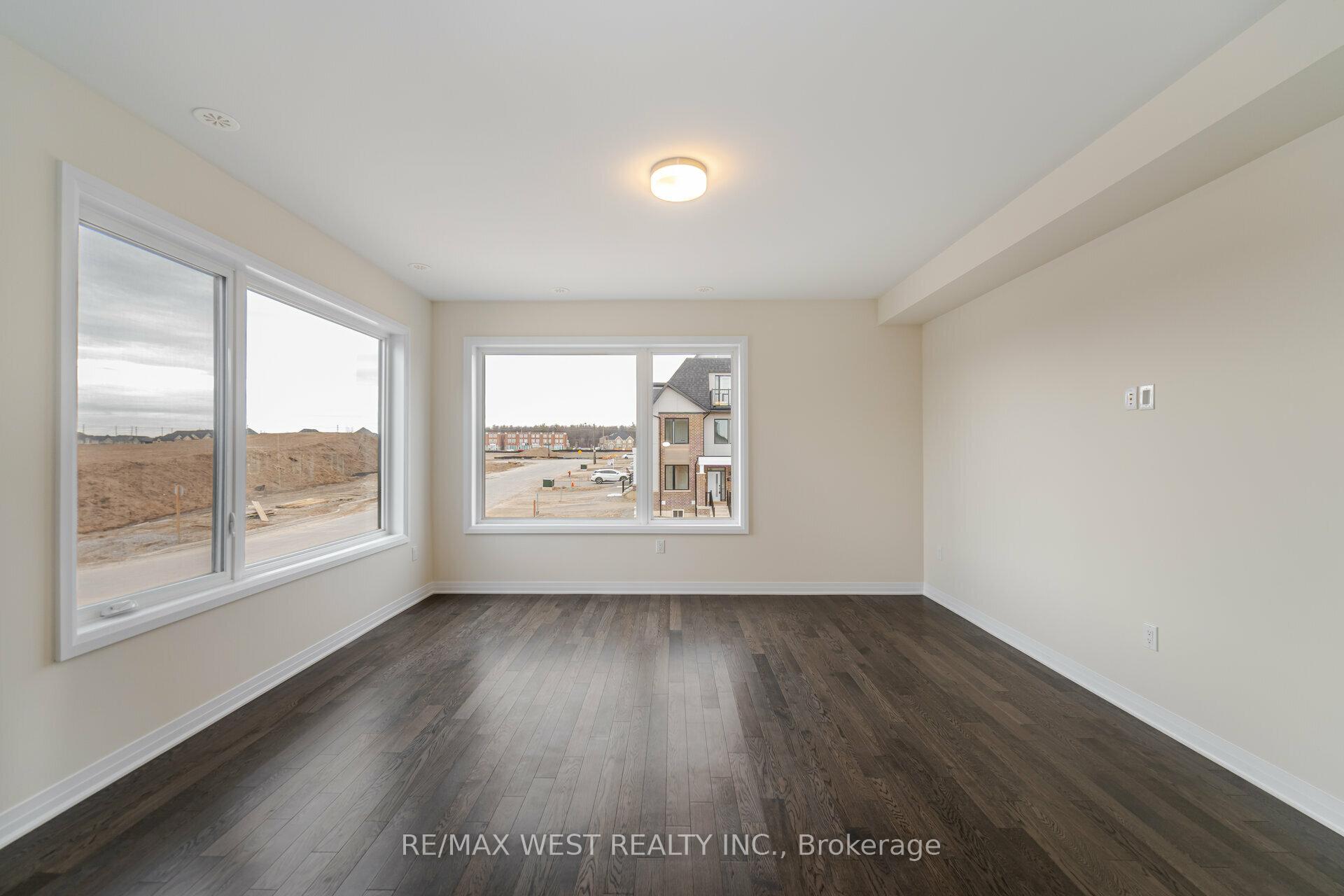 Photo 22 of 120 Settlers Road E, Oakville, Glenorchy — HOMEH