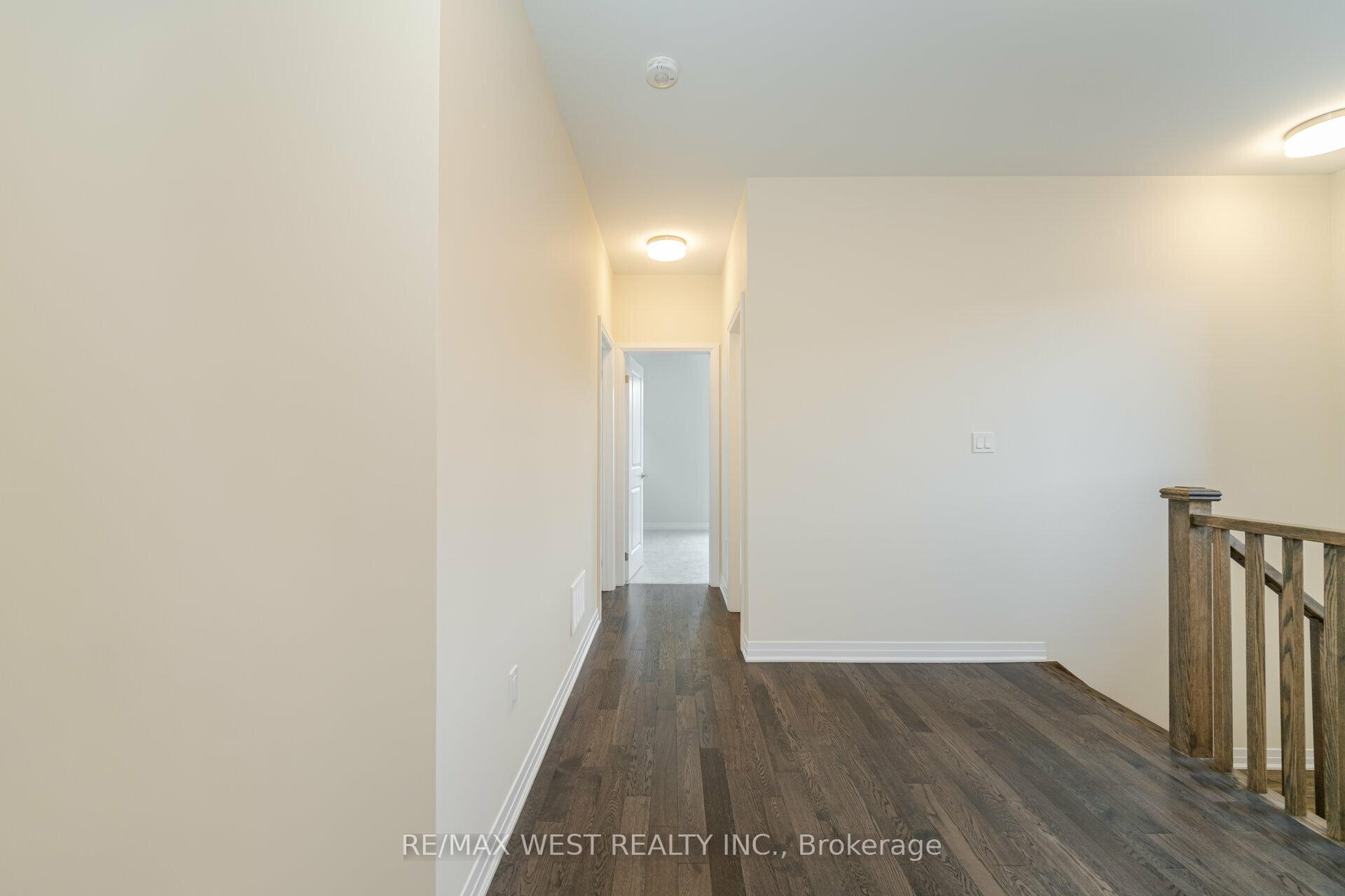 Photo 27 of 120 Settlers Road E, Oakville, Glenorchy — HOMEH