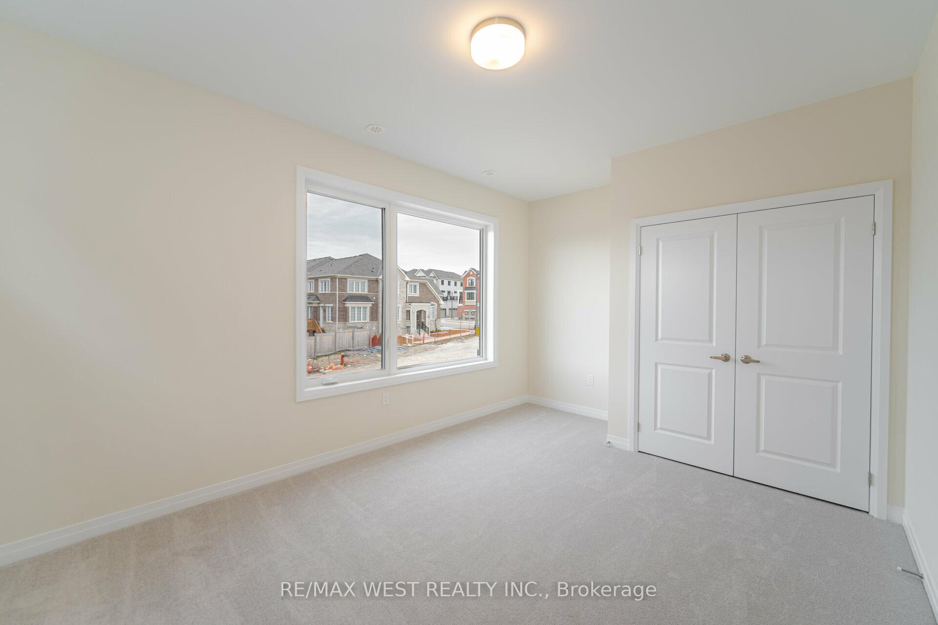 Photo 28 of 120 Settlers Road E, Oakville, Glenorchy — HOMEH