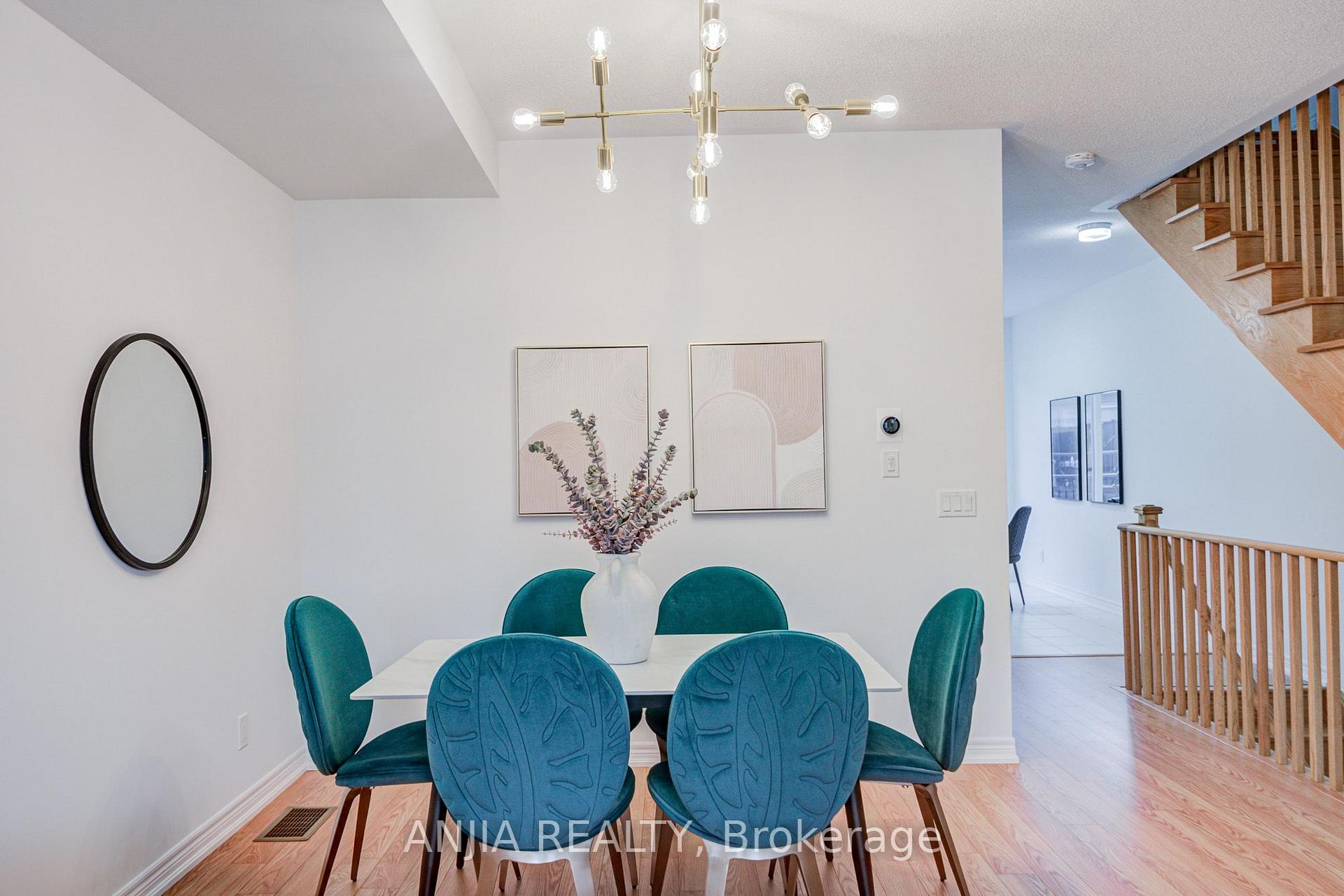 Photo 6 of 11794 Tenth Line, Whitchurch-Stouffville, Stouffville — HOMEH
