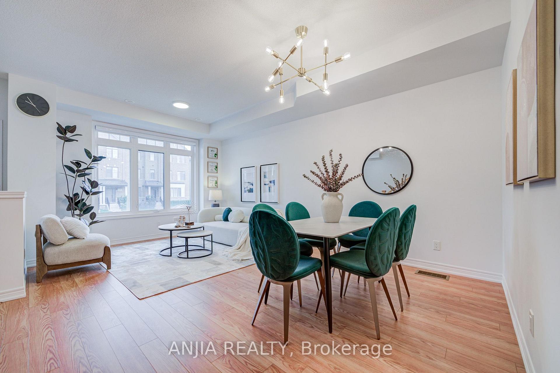 Photo 8 of 11794 Tenth Line, Whitchurch-Stouffville, Stouffville — HOMEH
