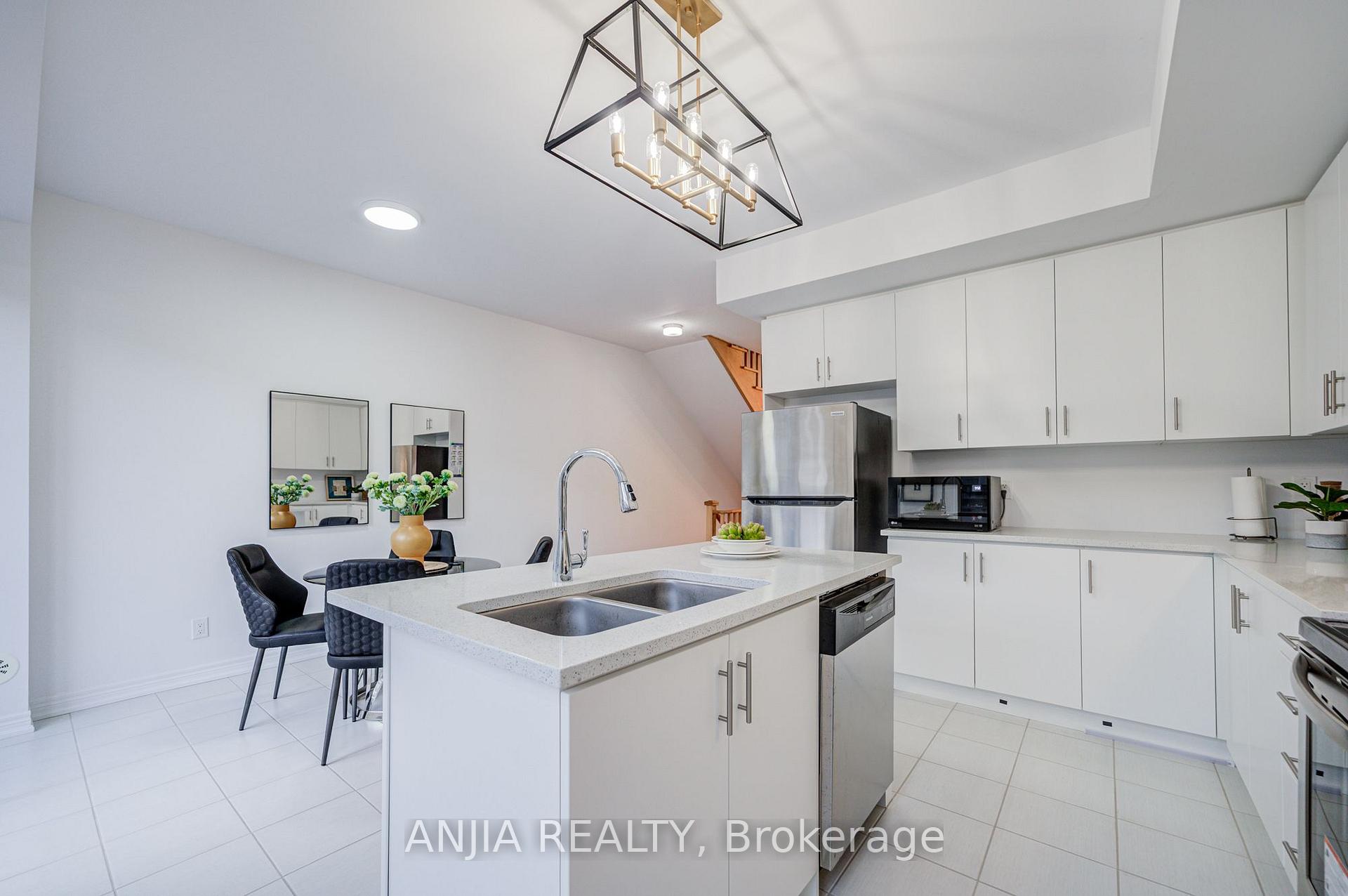 Photo 21 of 11794 Tenth Line, Whitchurch-Stouffville, Stouffville — HOMEH