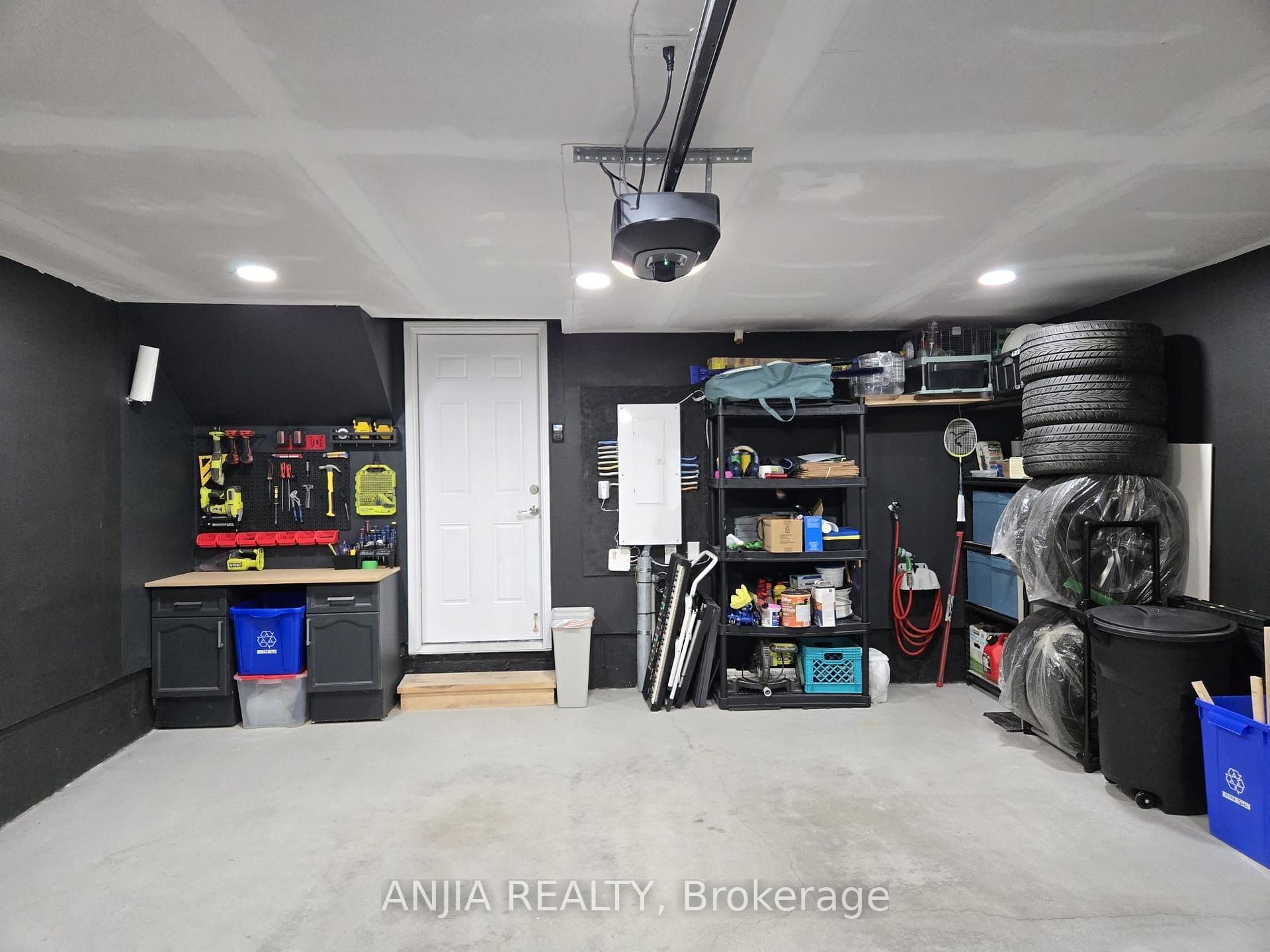 Photo 42 of 11794 Tenth Line, Whitchurch-Stouffville, Stouffville — HOMEH