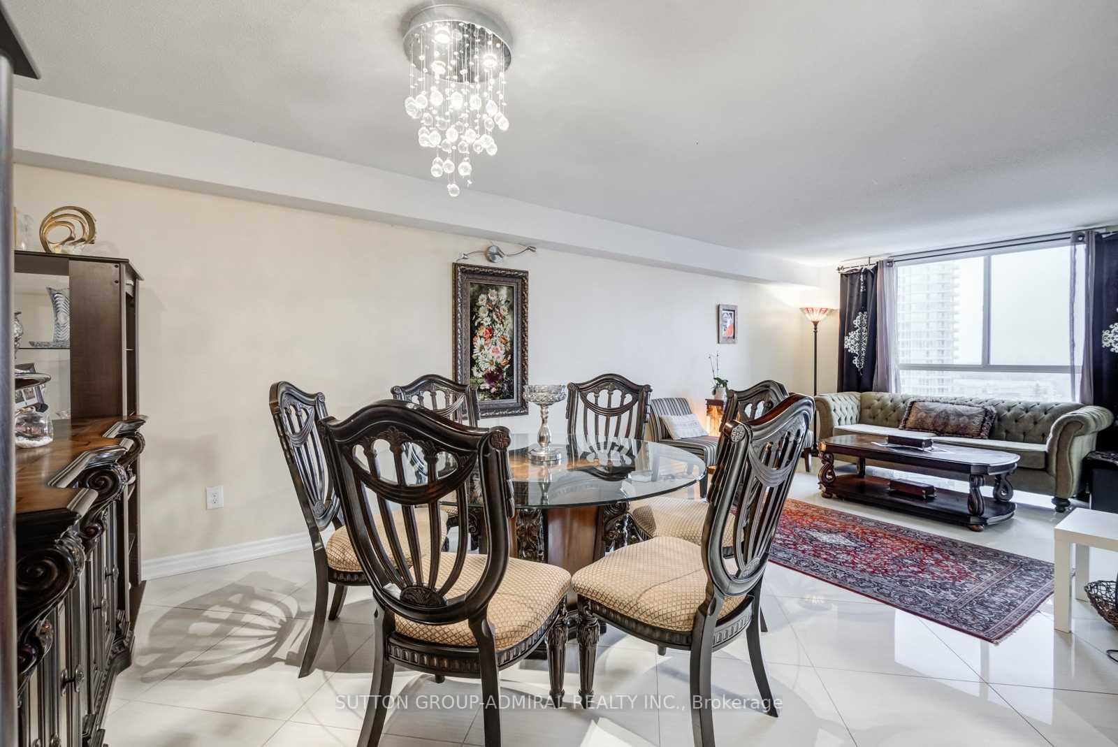 Photo 3 of Unit 807, 5460 Yonge Street, North York, Willowdale West — HOMEH