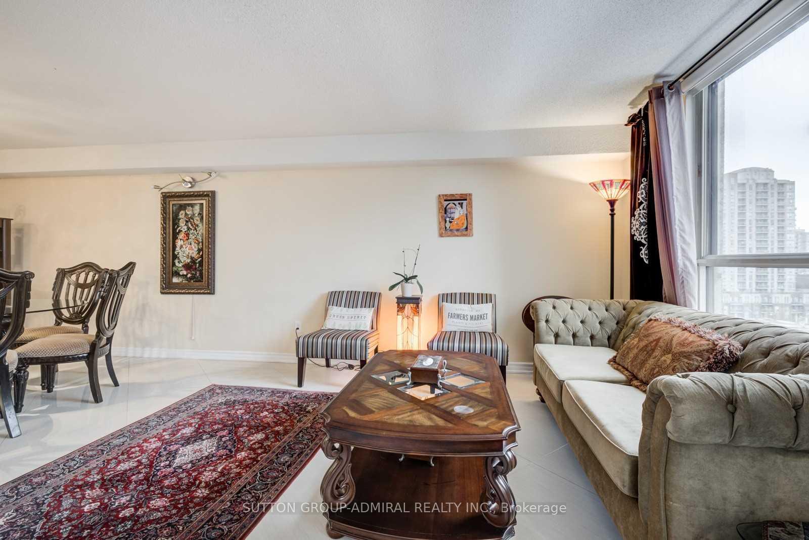 Photo 6 of Unit 807, 5460 Yonge Street, North York, Willowdale West — HOMEH