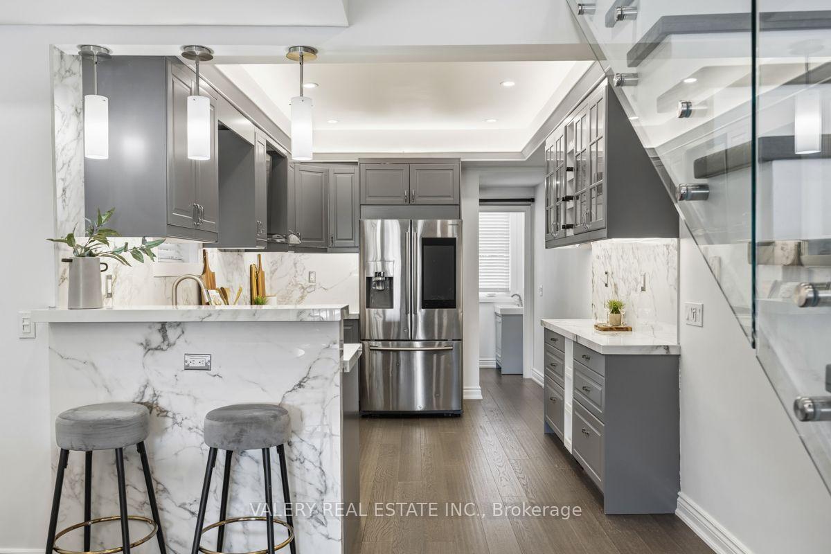 Photo 9 of Unit Upper, 219 Mcroberts Avenue, Toronto, Corso Italia-Davenport — HOMEH