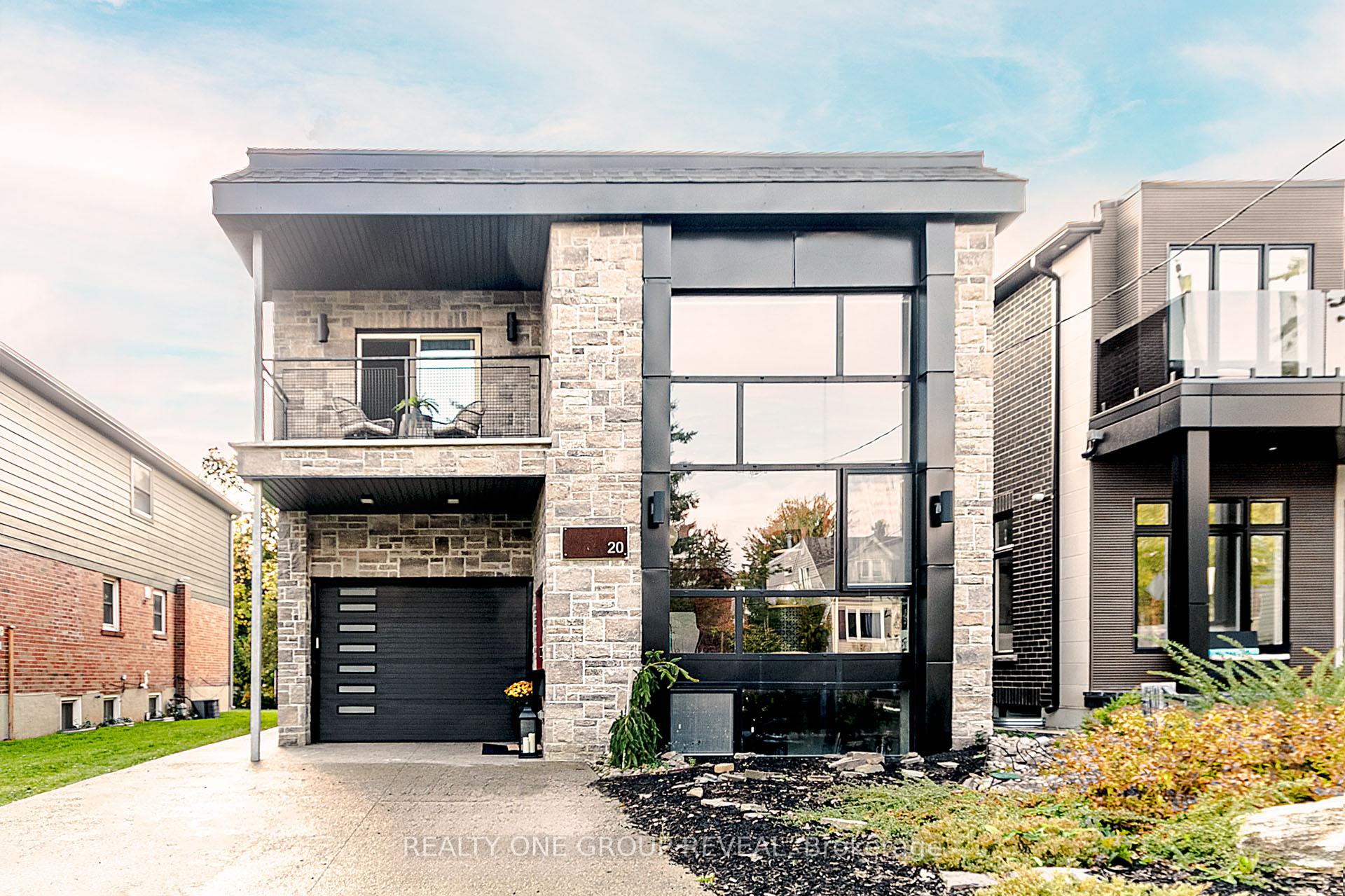 Photo 1 of 20 Gradwell Drive, Scarborough, Cliffcrest — HOMEH