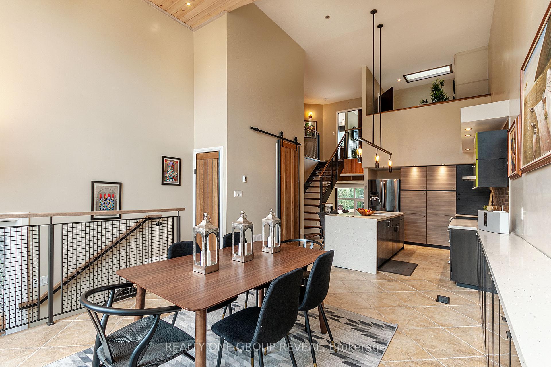 Photo 5 of 20 Gradwell Drive, Scarborough, Cliffcrest — HOMEH