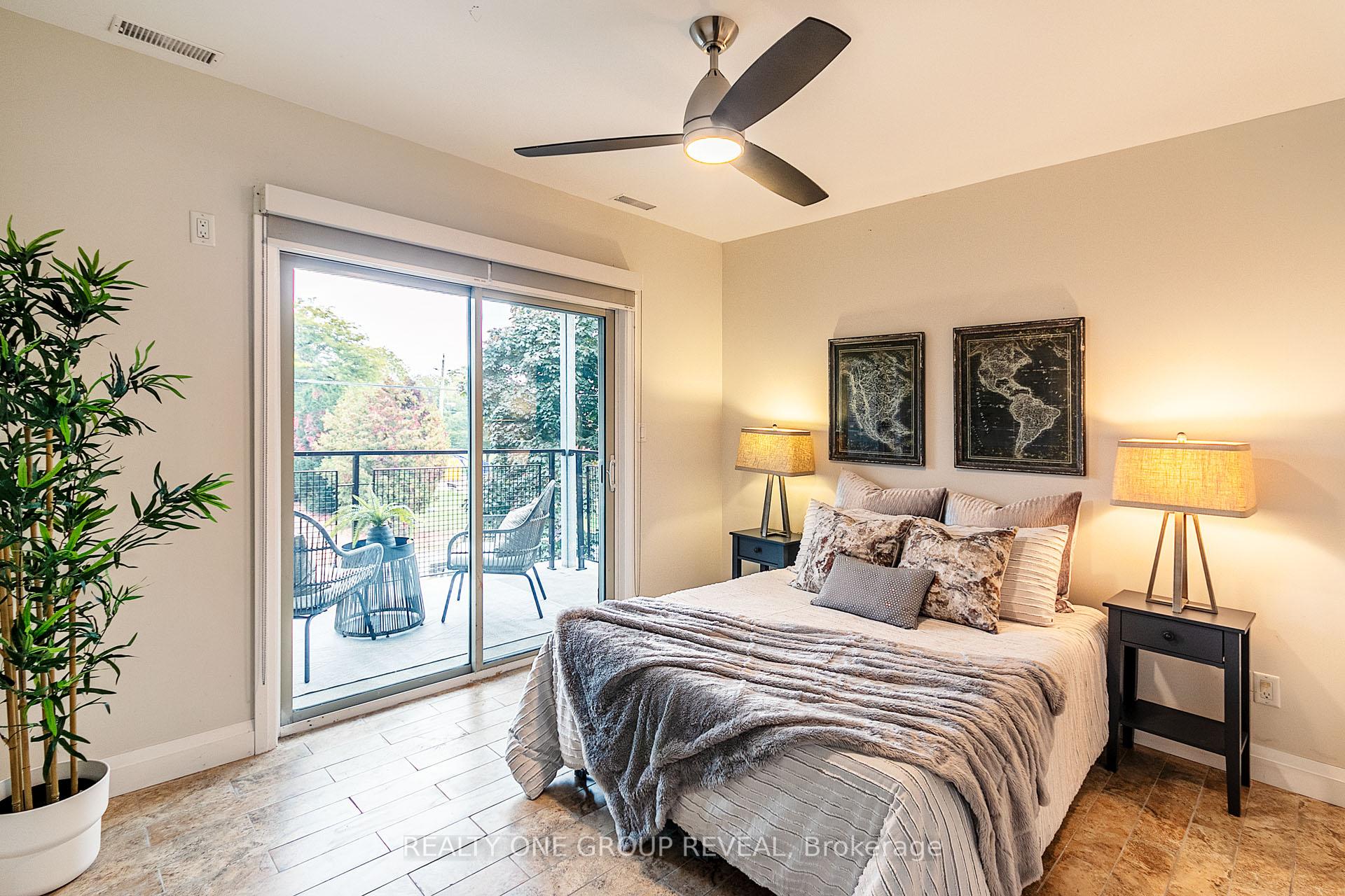Photo 11 of 20 Gradwell Drive, Scarborough, Cliffcrest — HOMEH