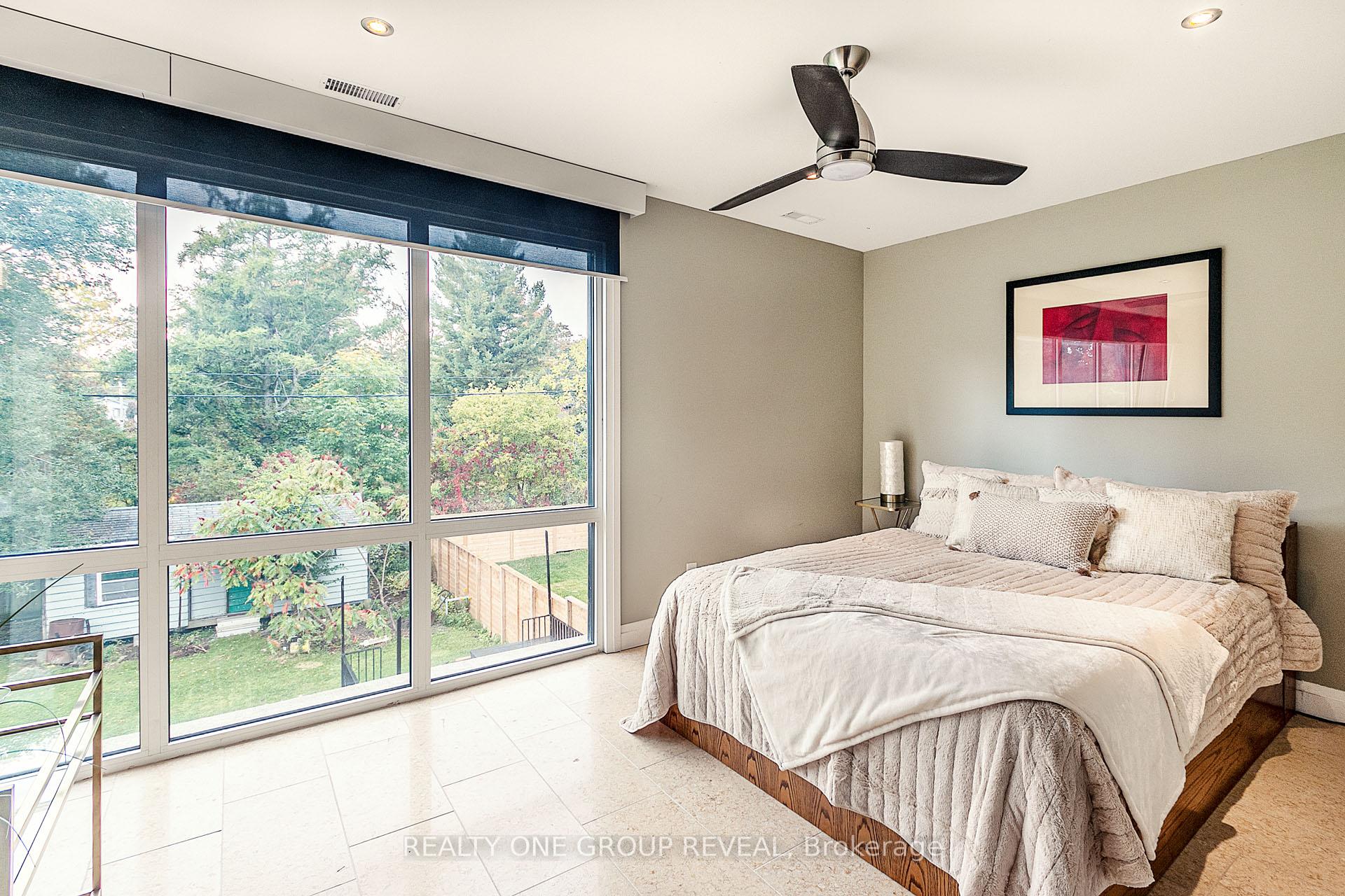 Photo 15 of 20 Gradwell Drive, Scarborough, Cliffcrest — HOMEH