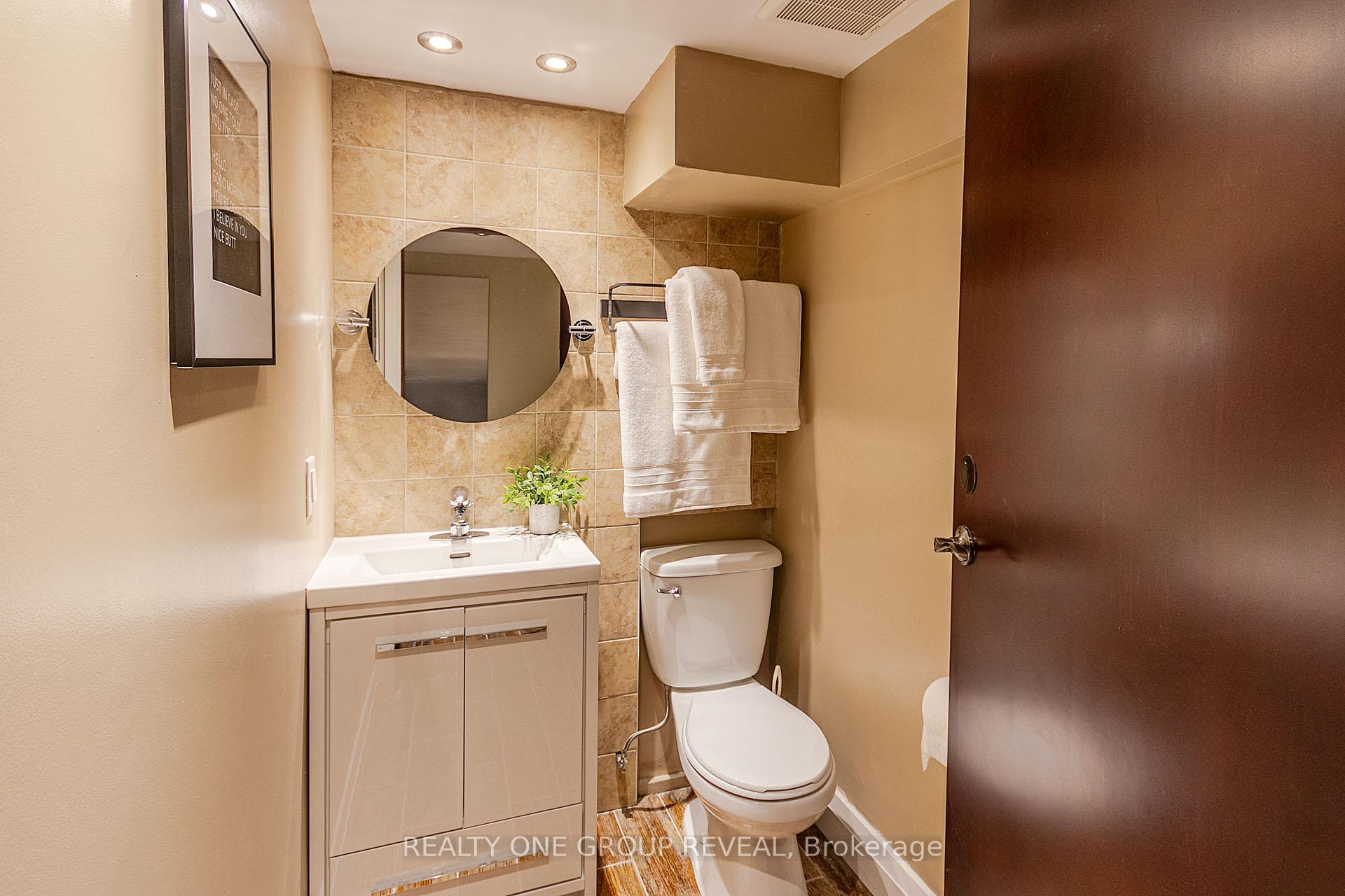 Photo 19 of 20 Gradwell Drive, Scarborough, Cliffcrest — HOMEH