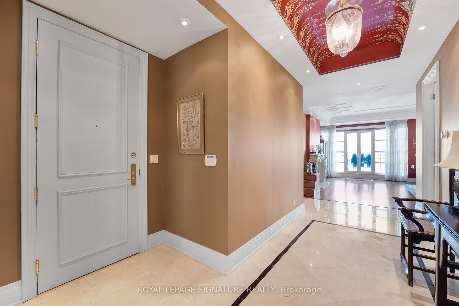 Photo 2 of Unit 1004, 33 Delisle Avenue, Toronto, Yonge-St. Clair — HOMEH