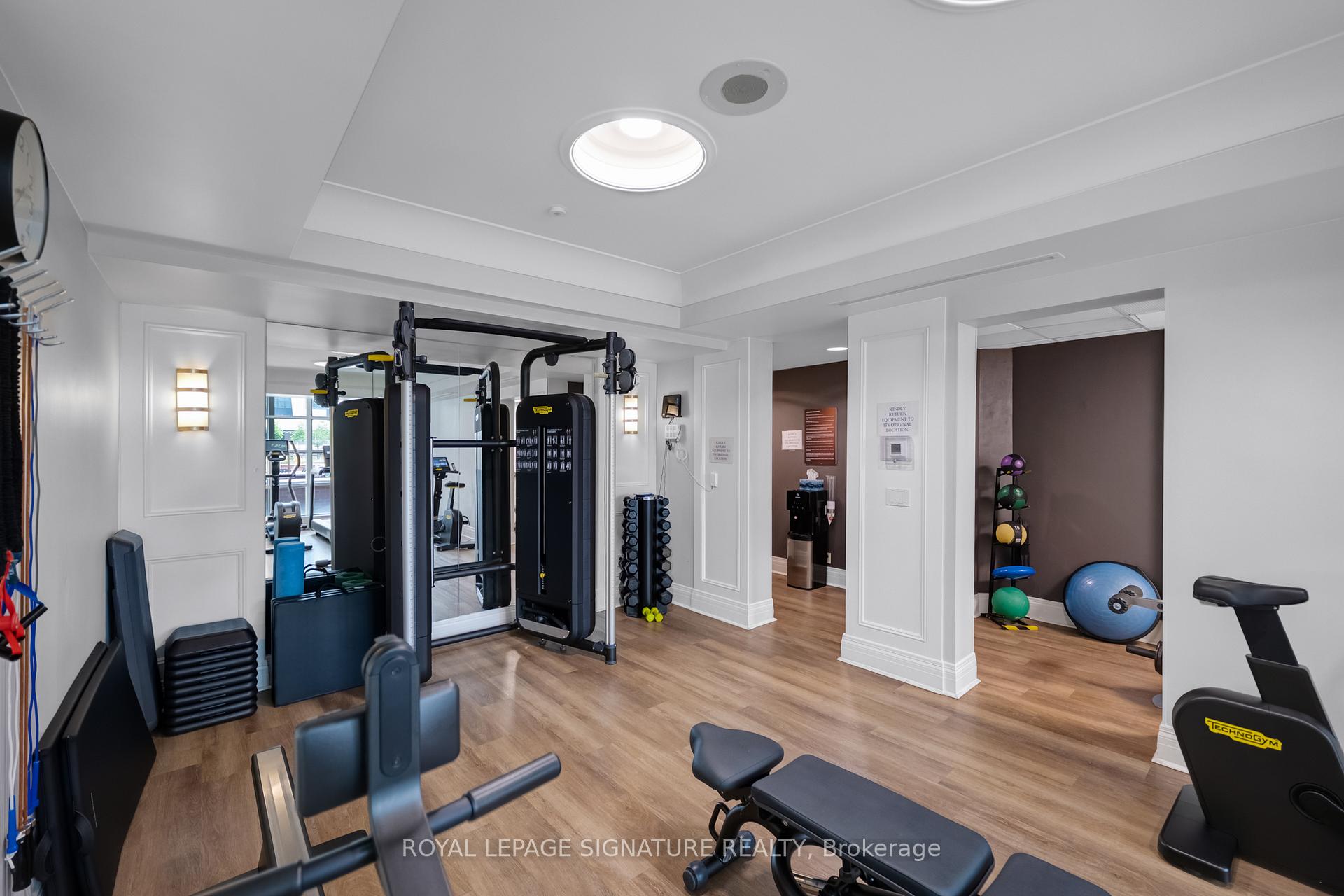 Photo 40 of Unit 1004, 33 Delisle Avenue, Toronto, Yonge-St. Clair — HOMEH