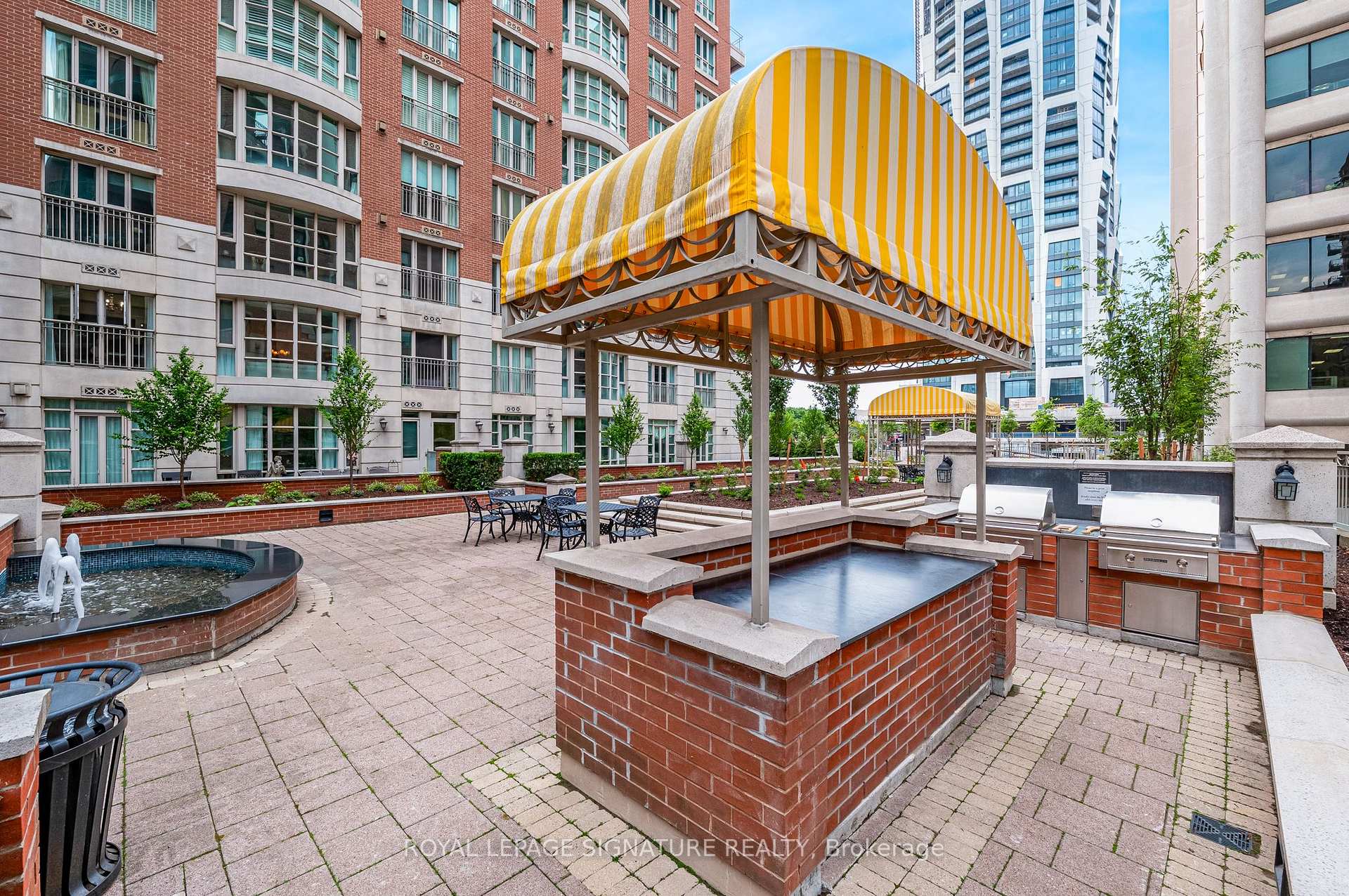 Photo 43 of Unit 1004, 33 Delisle Avenue, Toronto, Yonge-St. Clair — HOMEH