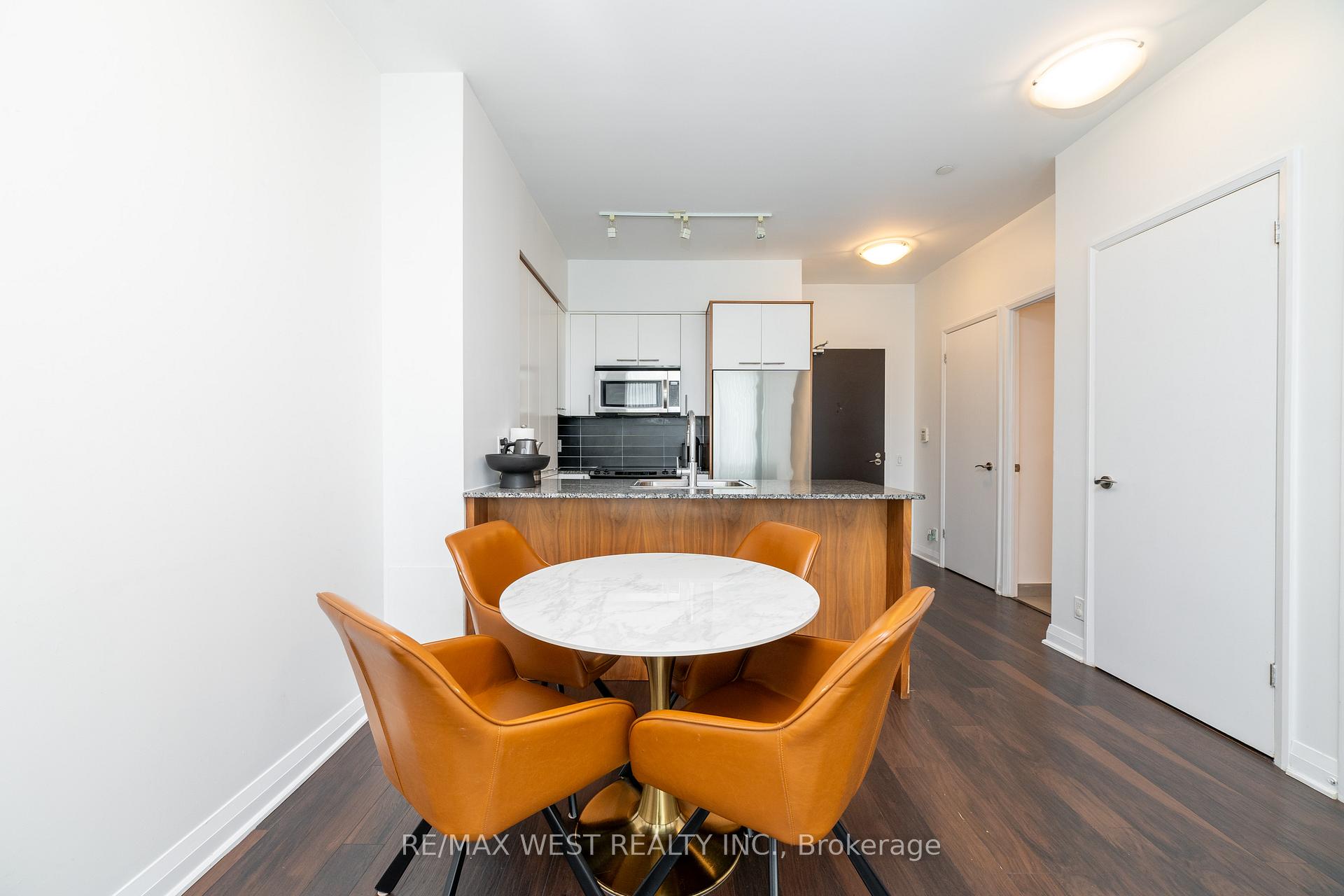 Photo 24 of Unit 2108, 1 Valhalla Inn Road, Etobicoke, Islington-City Centre West — HOMEH