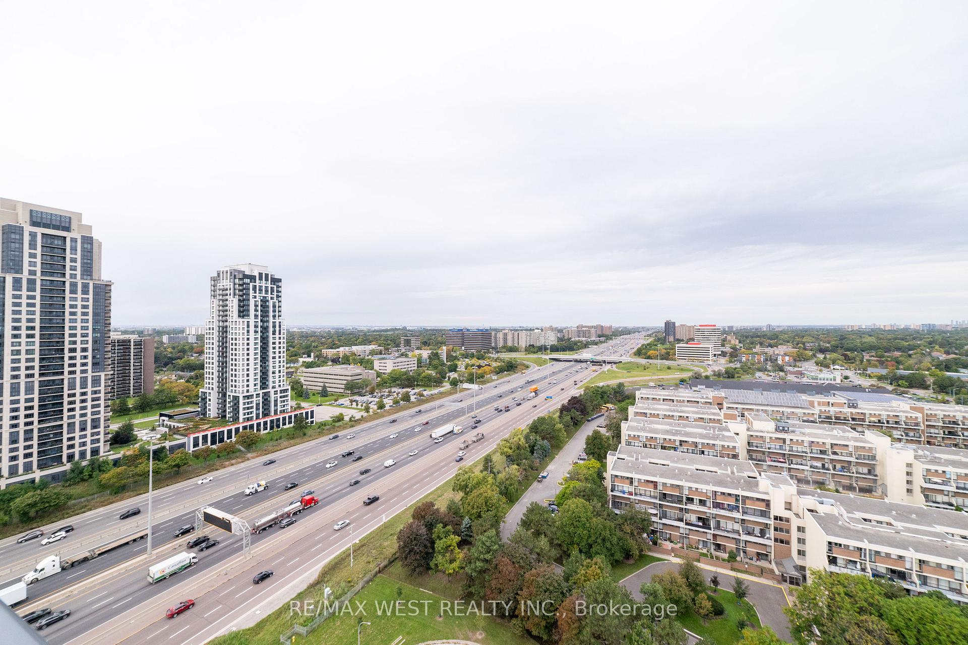 Photo 29 of Unit 2108, 1 Valhalla Inn Road, Etobicoke, Islington-City Centre West — HOMEH