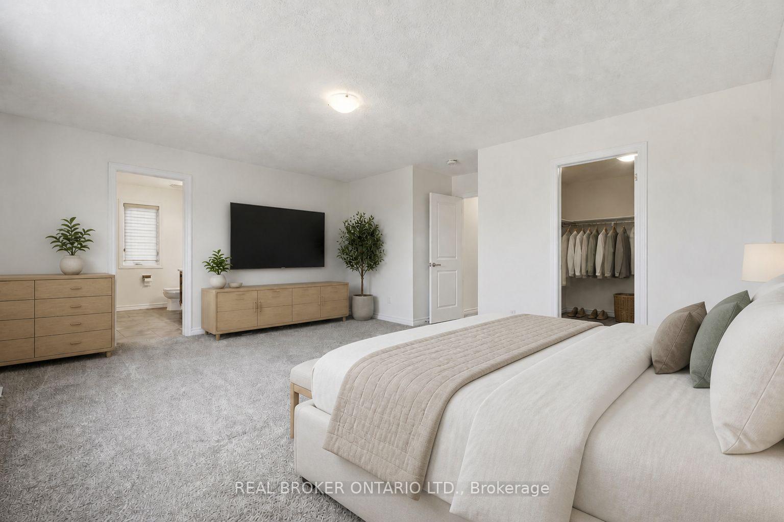 Photo 16 of 359 Beechdrops Drive, Waterloo, Columbia Forest/Clair Hills — HOMEH